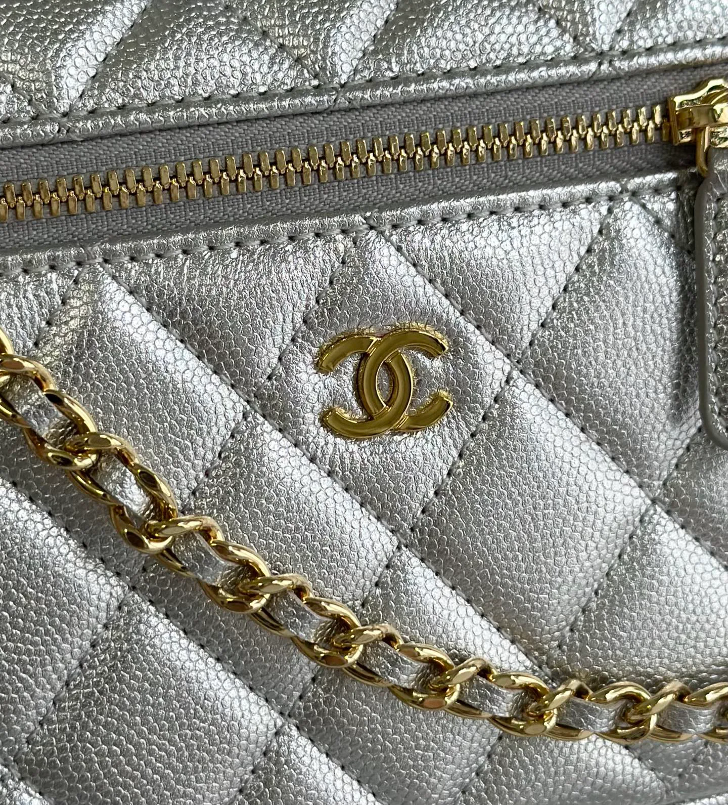 Классические Сумки Женские Chanel 18186217