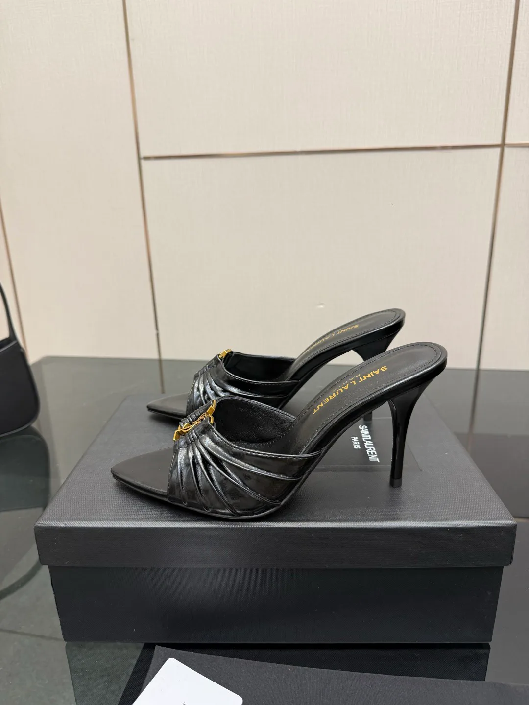 Босоножки Женские Saint Laurent 13164420