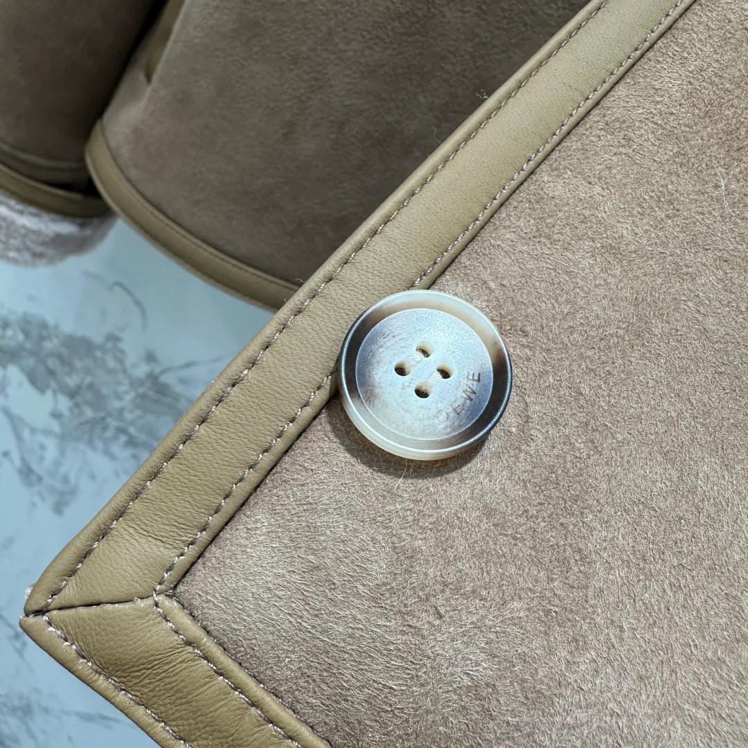 Кожаные Куртки И Дублёнки Женские Loewe 1200029