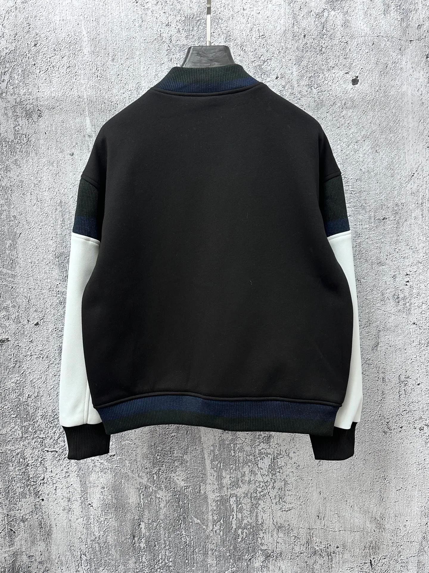 Куртки И Пуховики Женские Louis Vuitton 249382