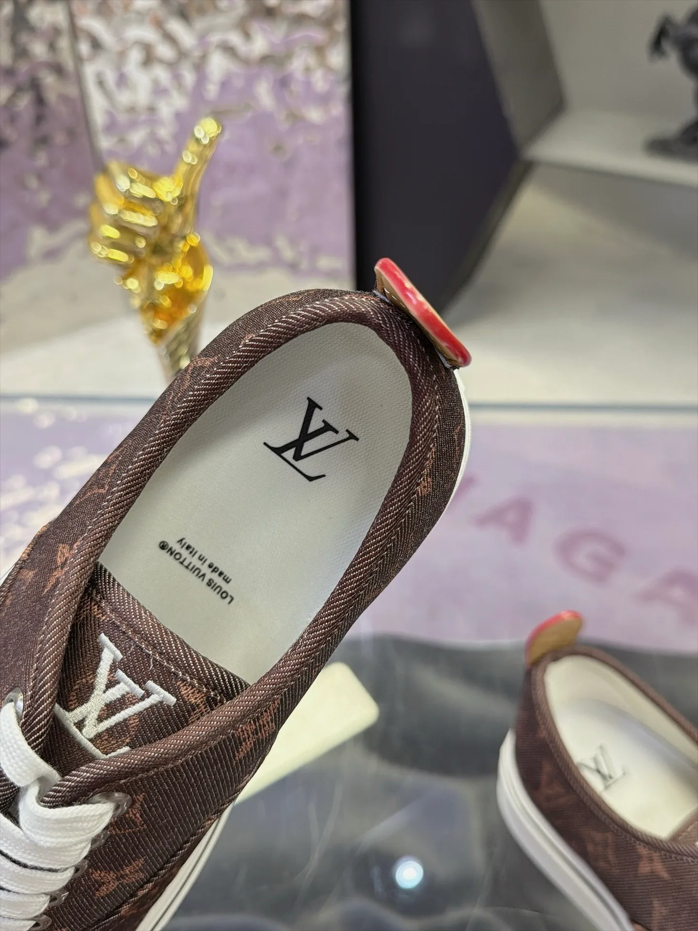 Кроссовки Мужские Louis Vuitton 17930902