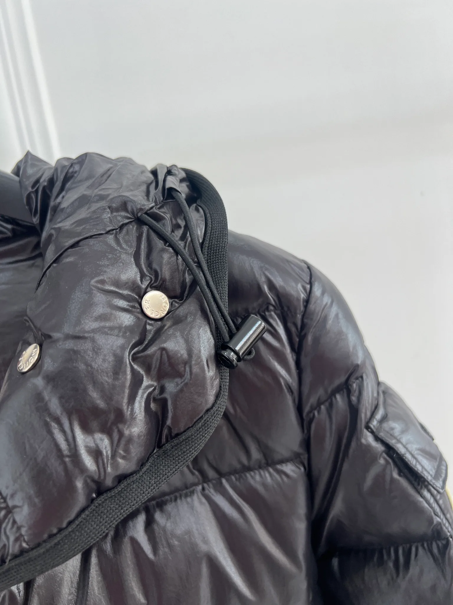 Куртки И Пуховики Женские Moncler 18416197