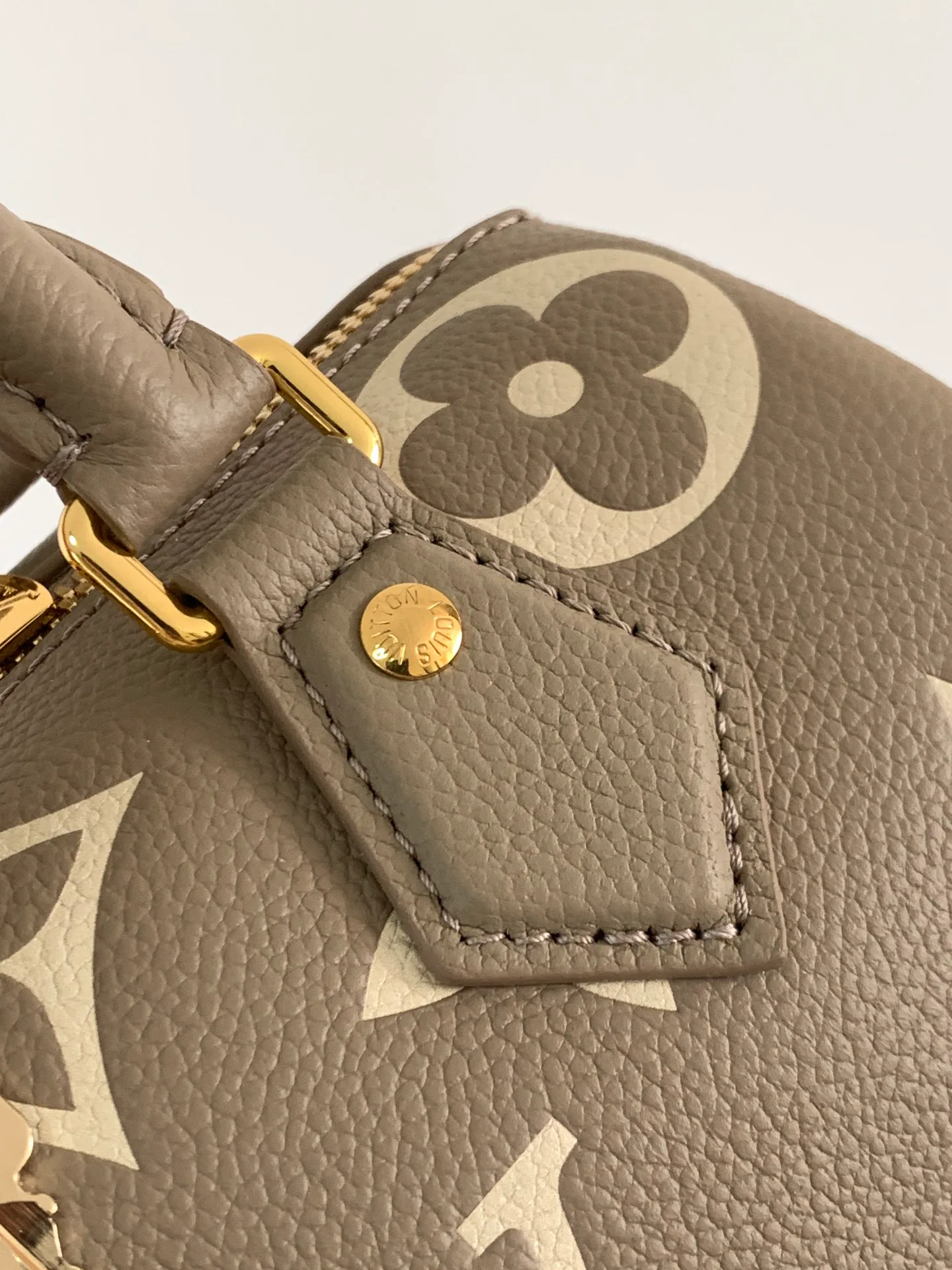 Классические Сумки Женские Louis Vuitton 11488625