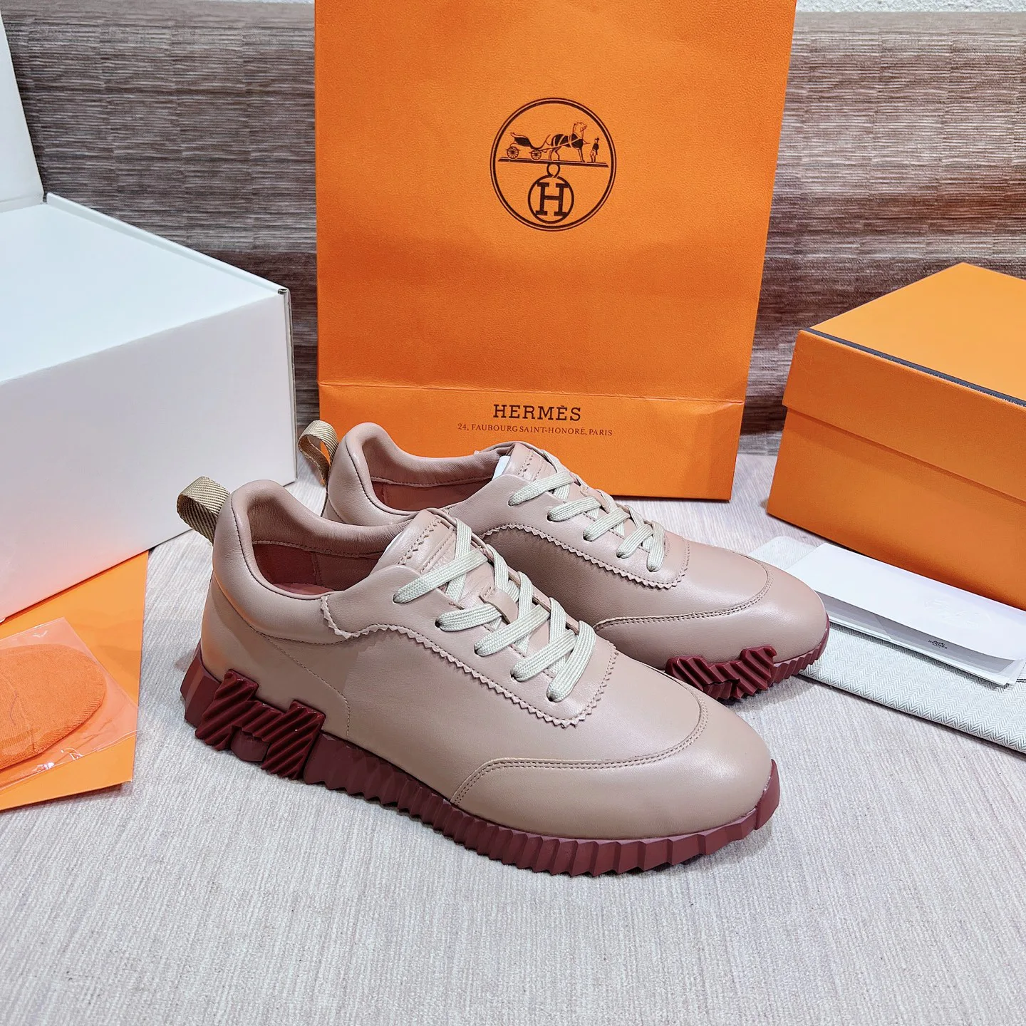 Кроссовки Женские Hermes 17749547