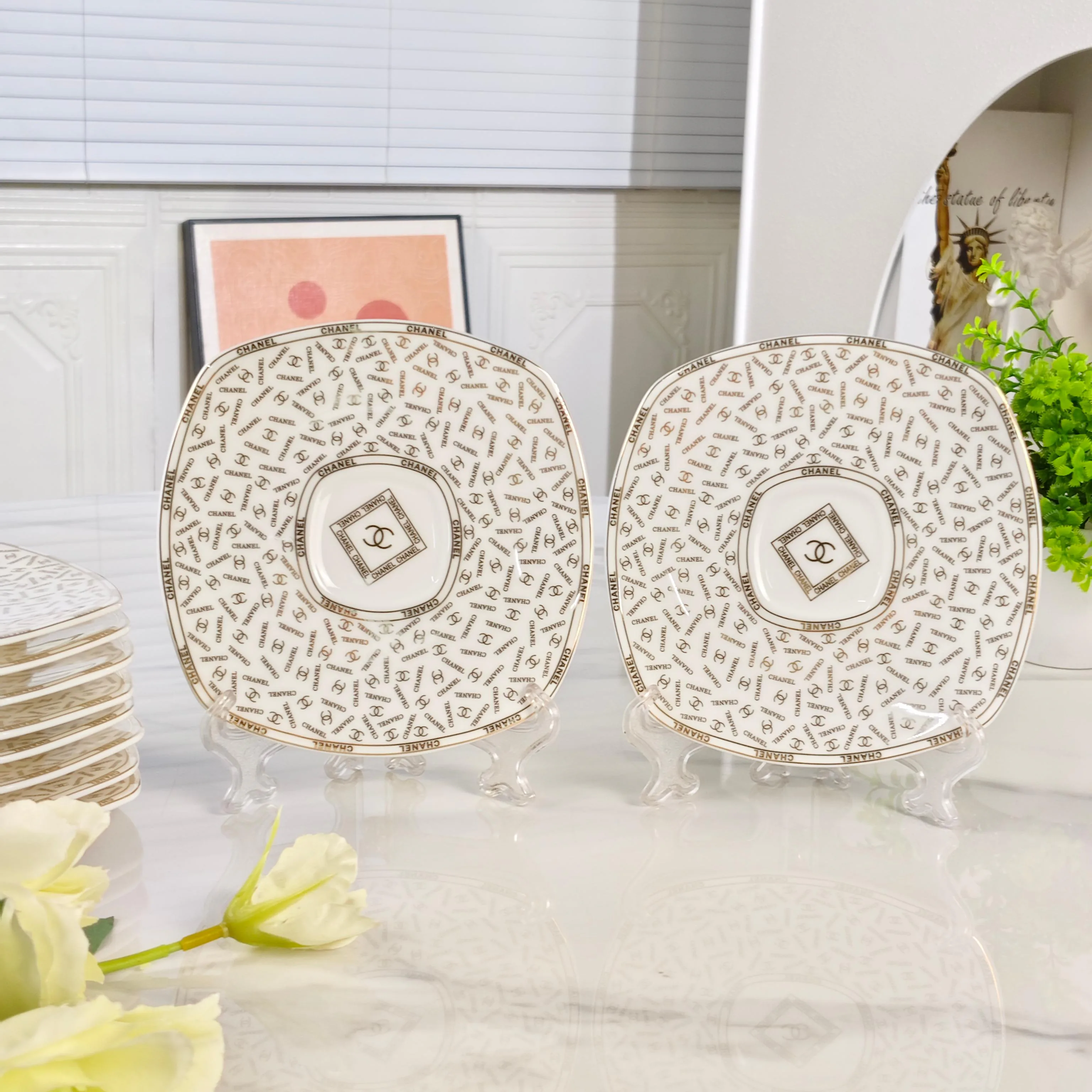 Посуда Chanel 1383337