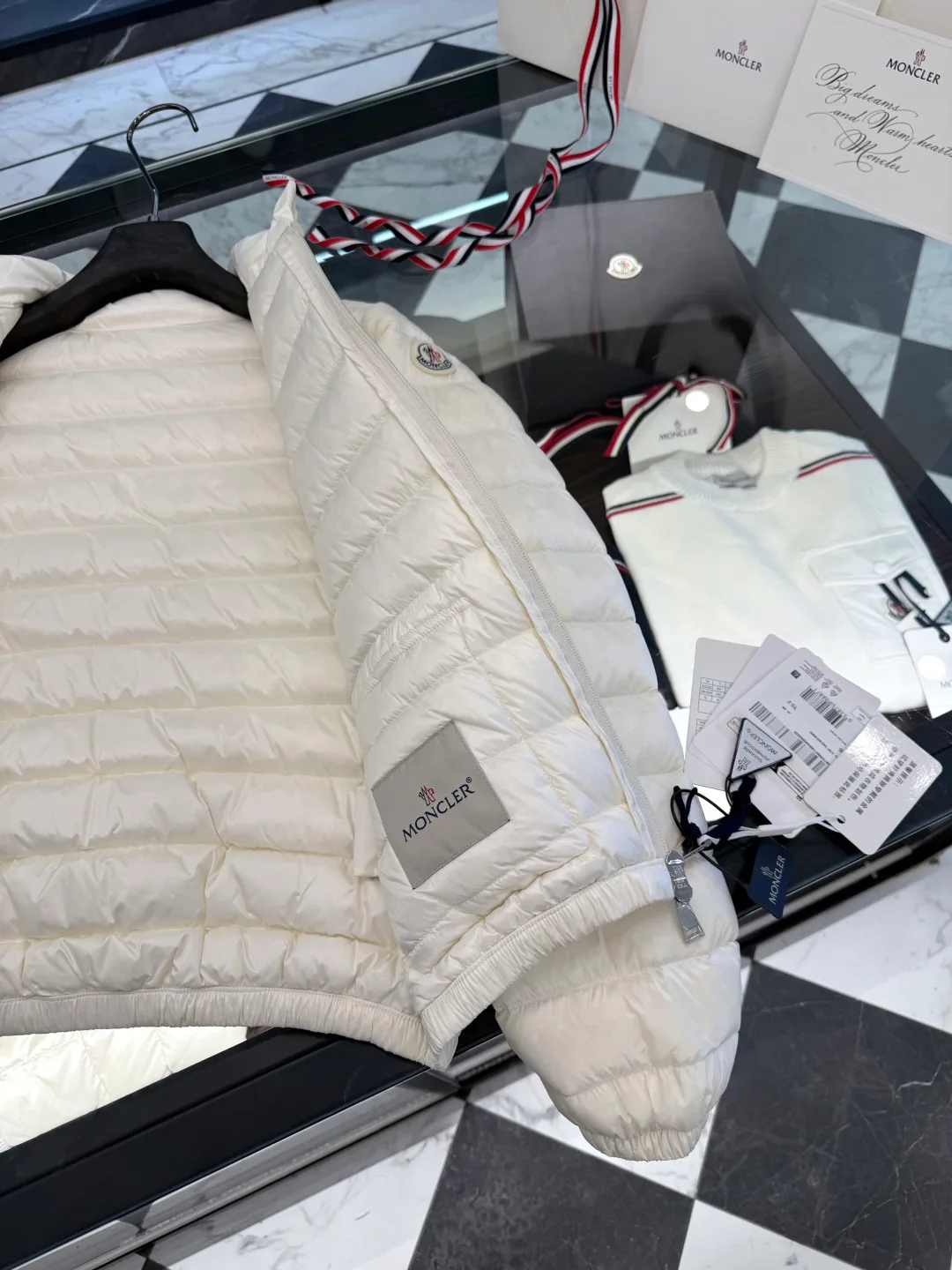 Куртки И Пуховики Женские Moncler 18741273