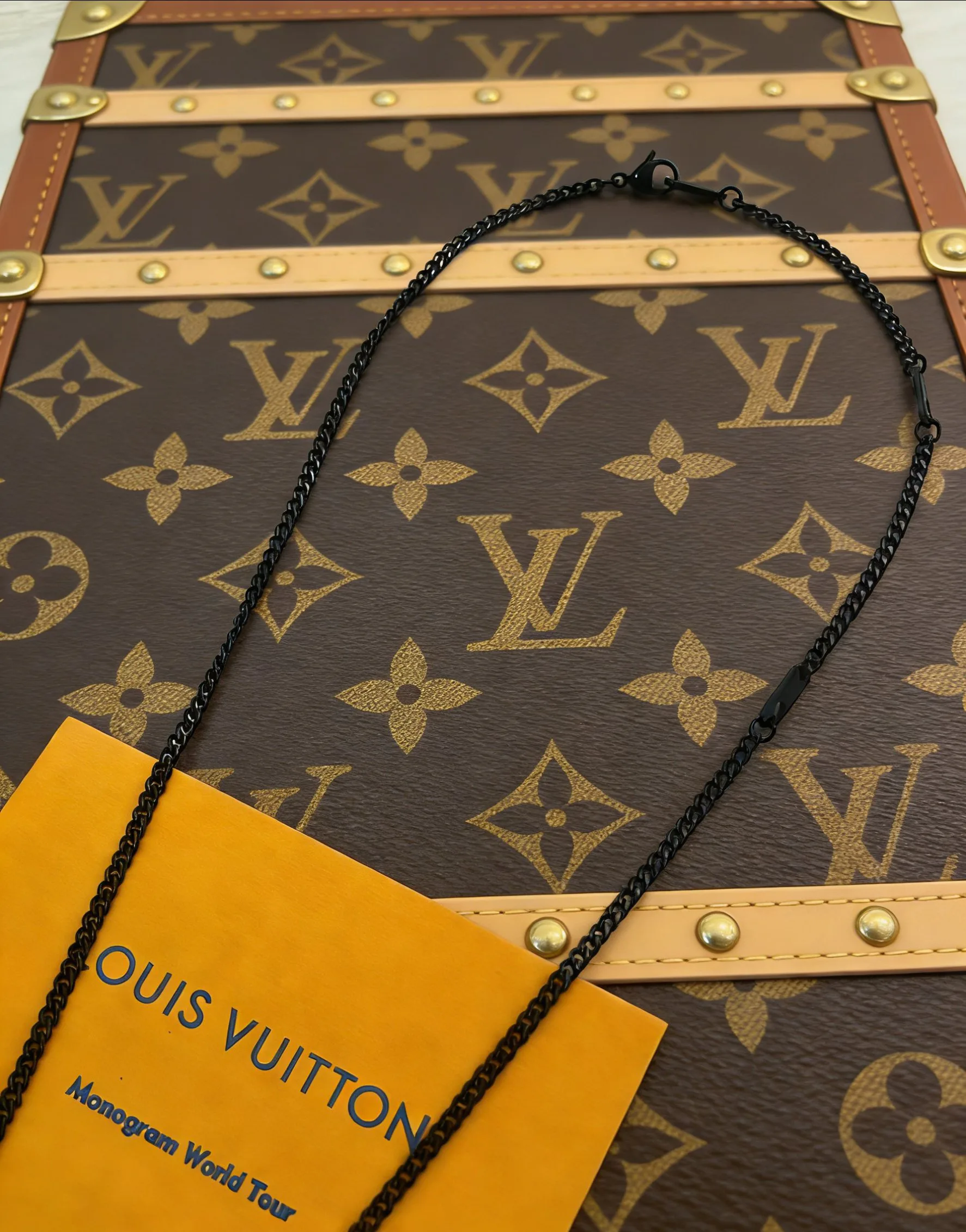 Бижутерия Louis Vuitton 11698060