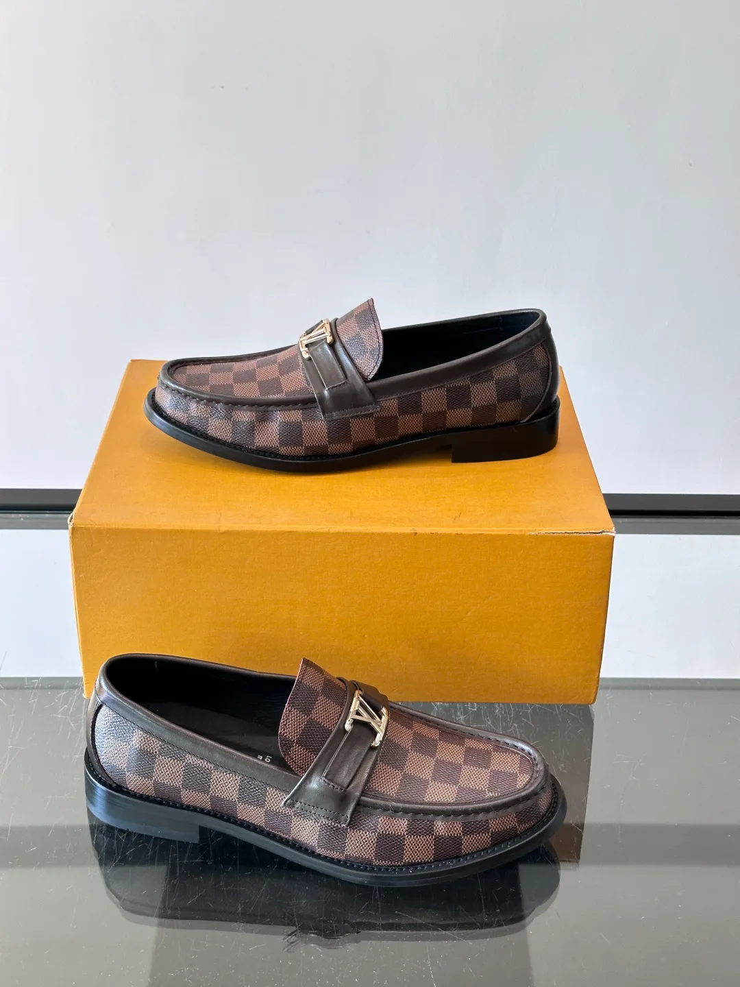 Лоферы И Туфли Мужские Louis Vuitton 18770834