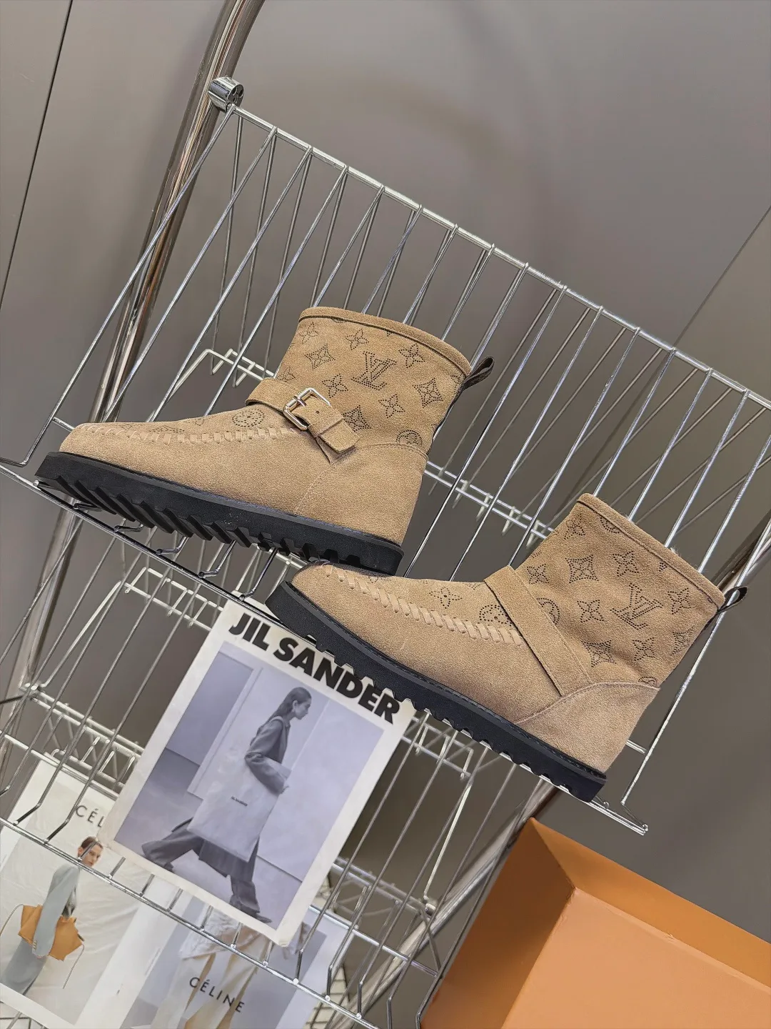 Угги Женские Louis Vuitton 19063638