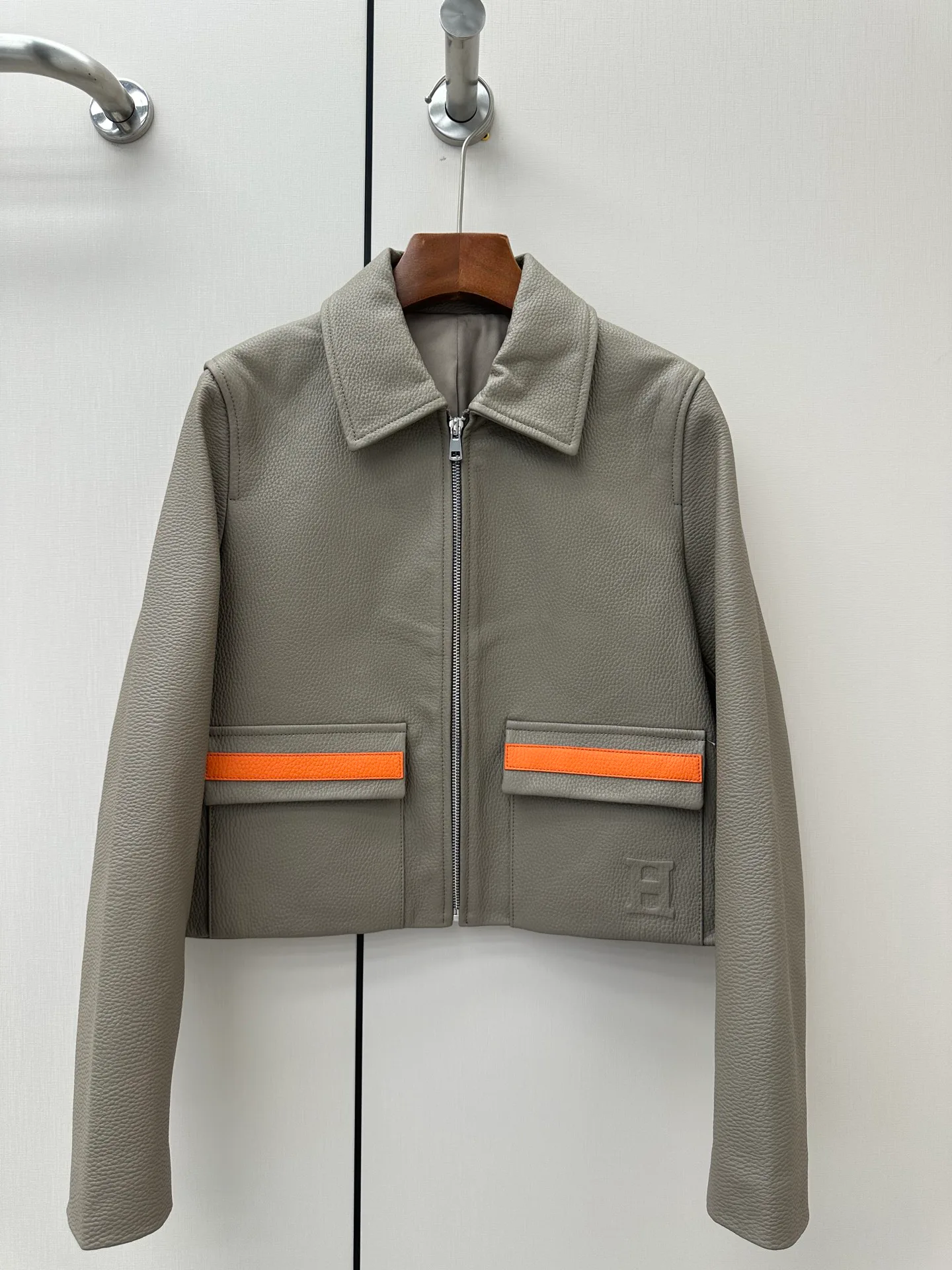 Кожаные Куртки И Дублёнки Женские Hermes 17500816