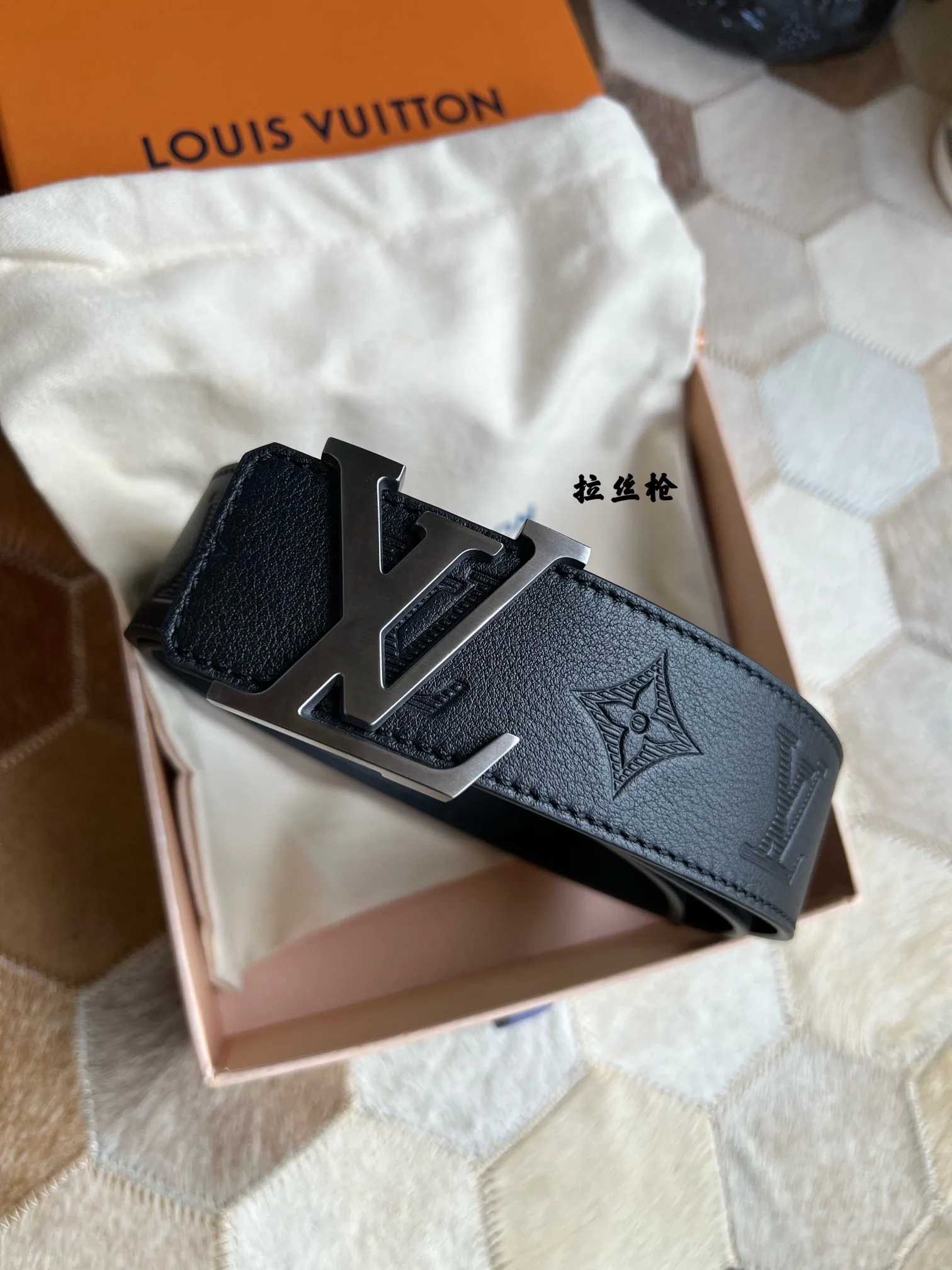 Поясные Сумки Женские Louis Vuitton 11565871