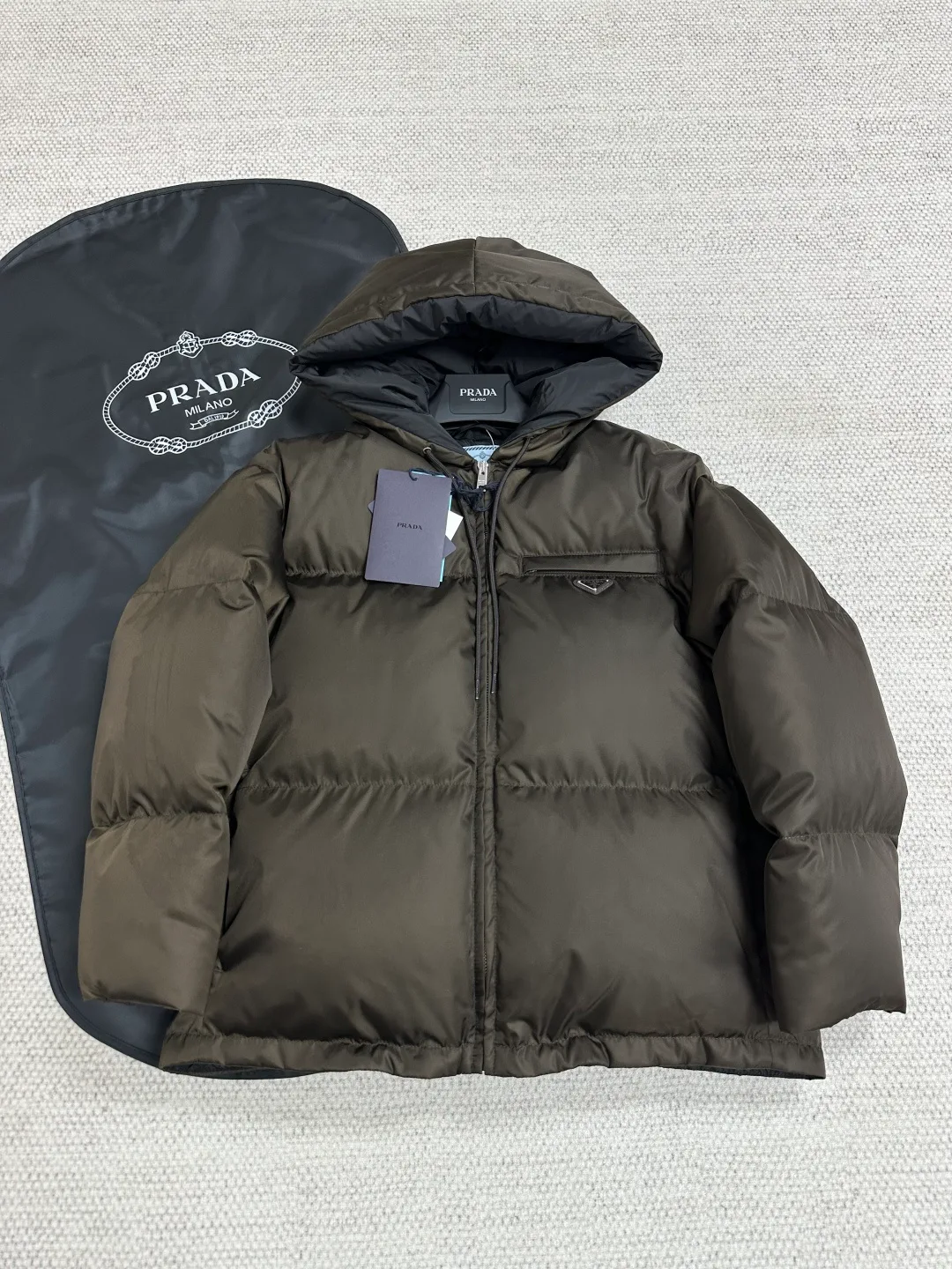 Куртки И Пуховики Женские Prada 19654412