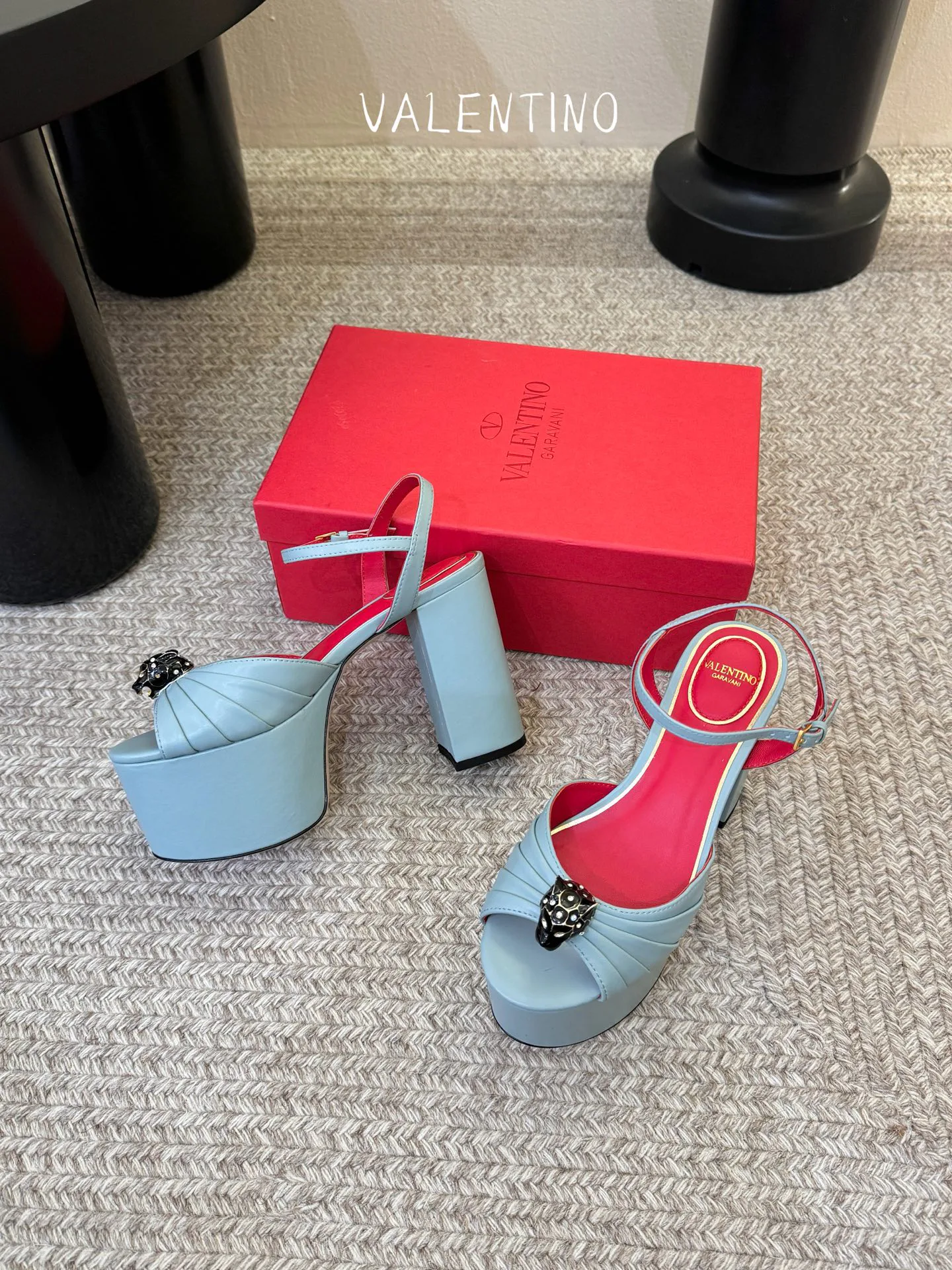 Босоножки Женские Valentino 11633134