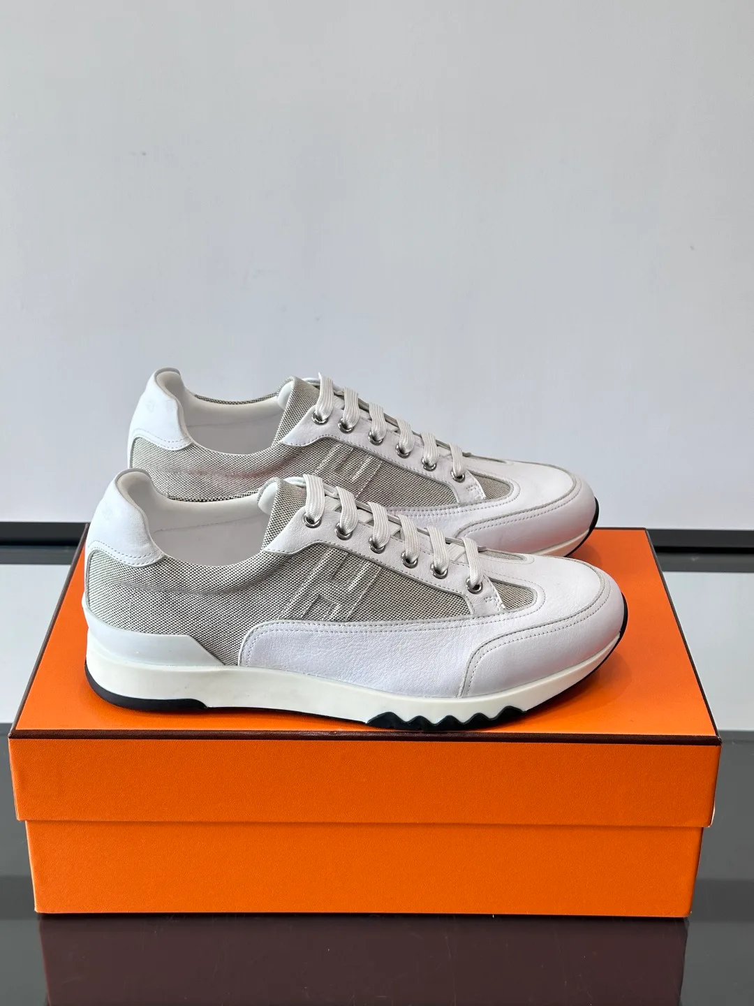 Кроссовки Женские Hermes 289720