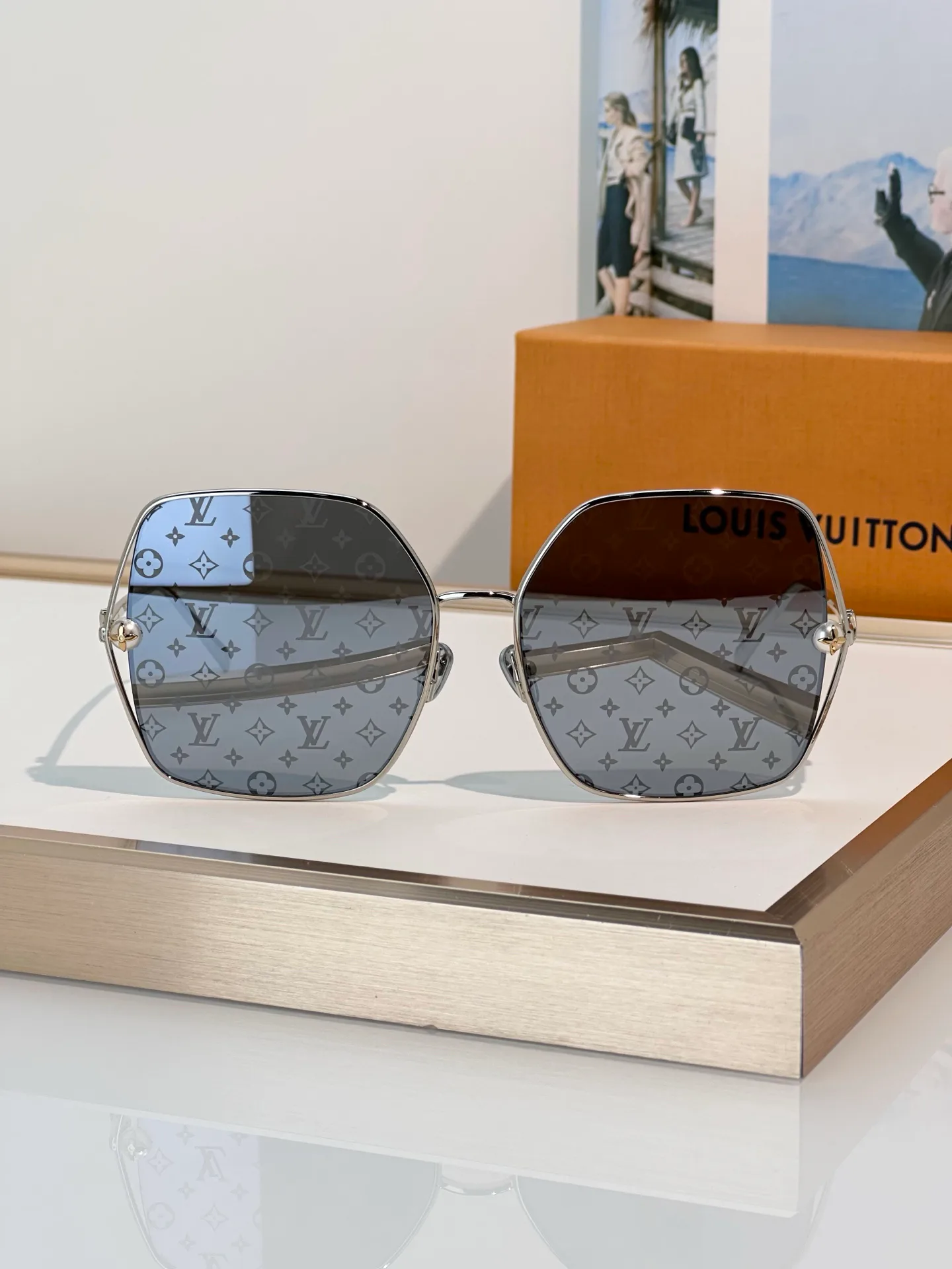 Очки Louis Vuitton 13541165