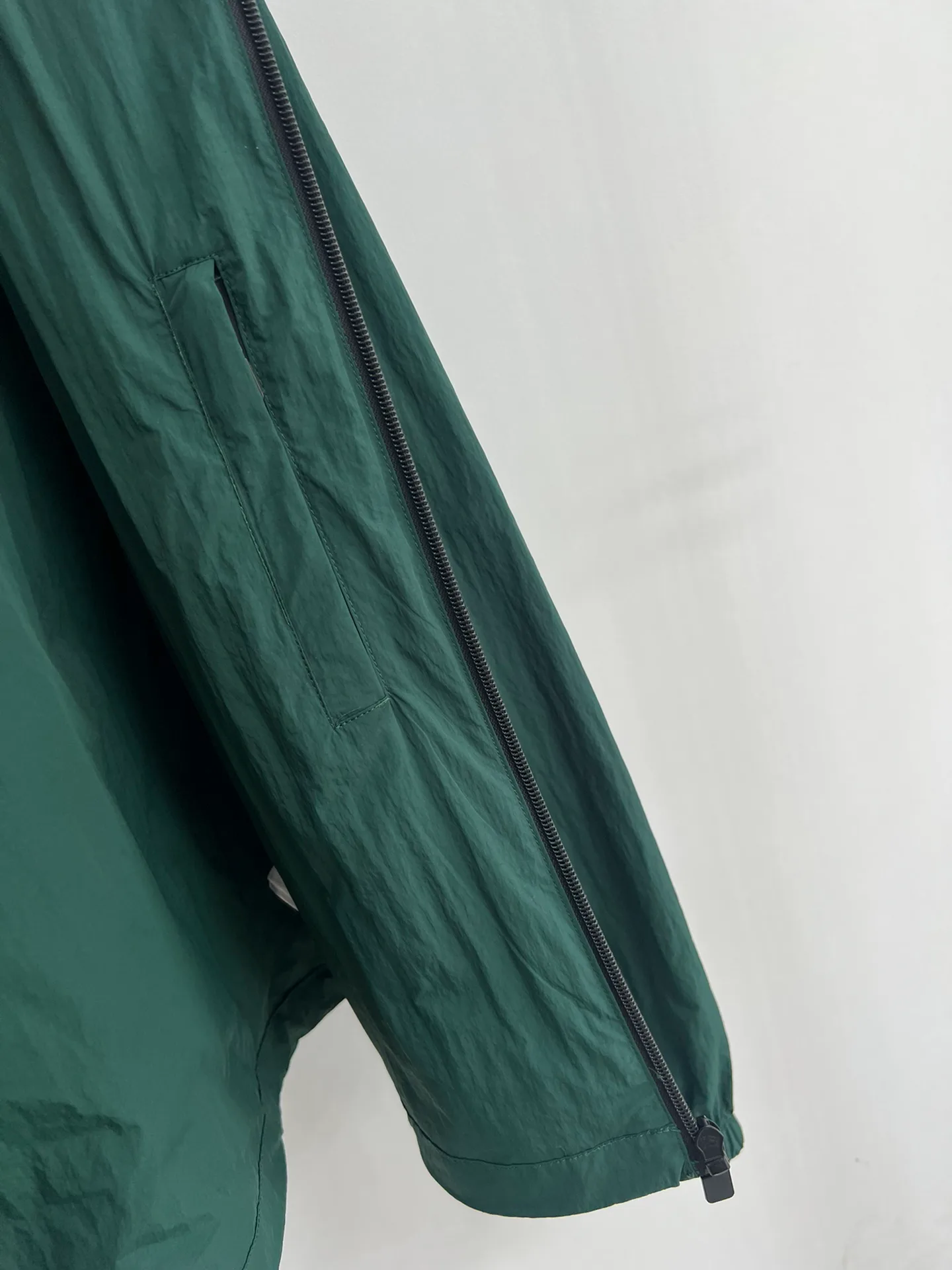 Куртки И Пуховики Женские Burberry 10898899