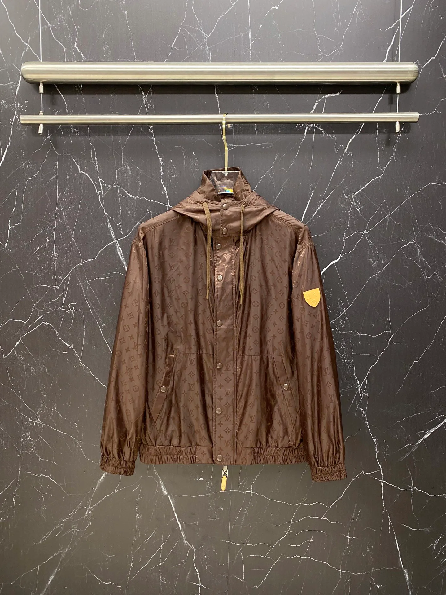 Куртки И Пуховики Мужские Louis Vuitton 10163428