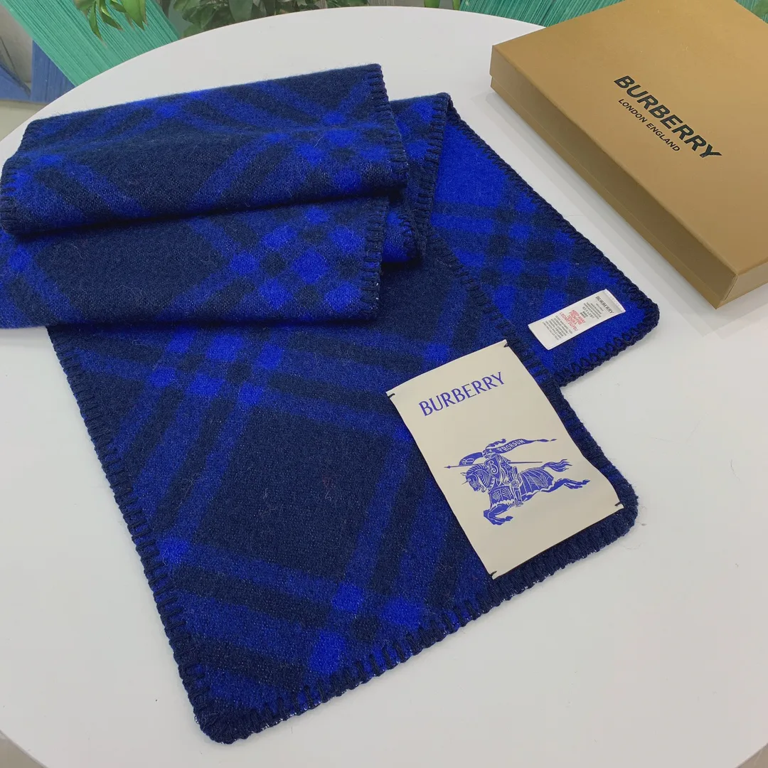 Шарфы Burberry 5021486