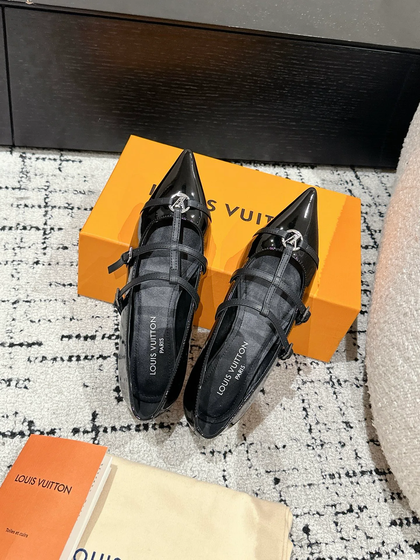 Туфли Женские Louis Vuitton 17219