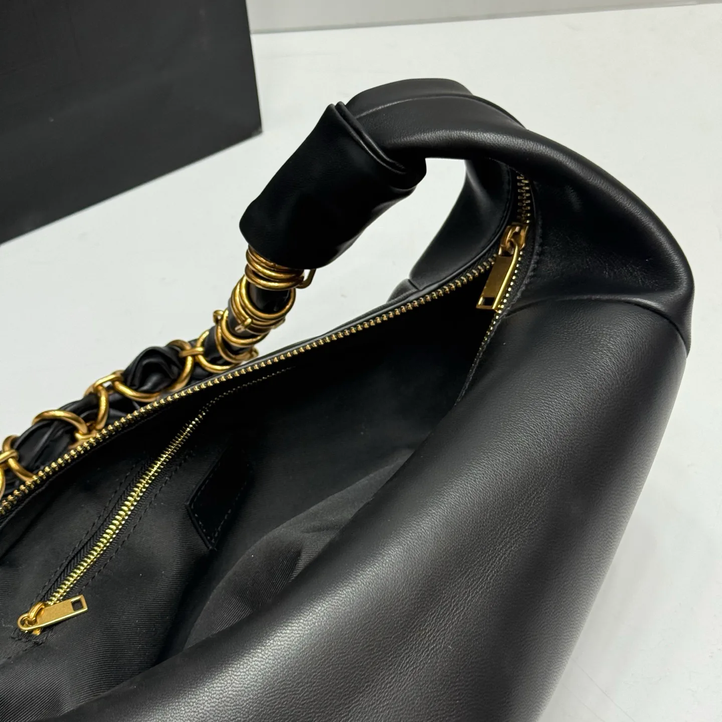 Сумки На Ремне Женские Saint Laurent 1589289