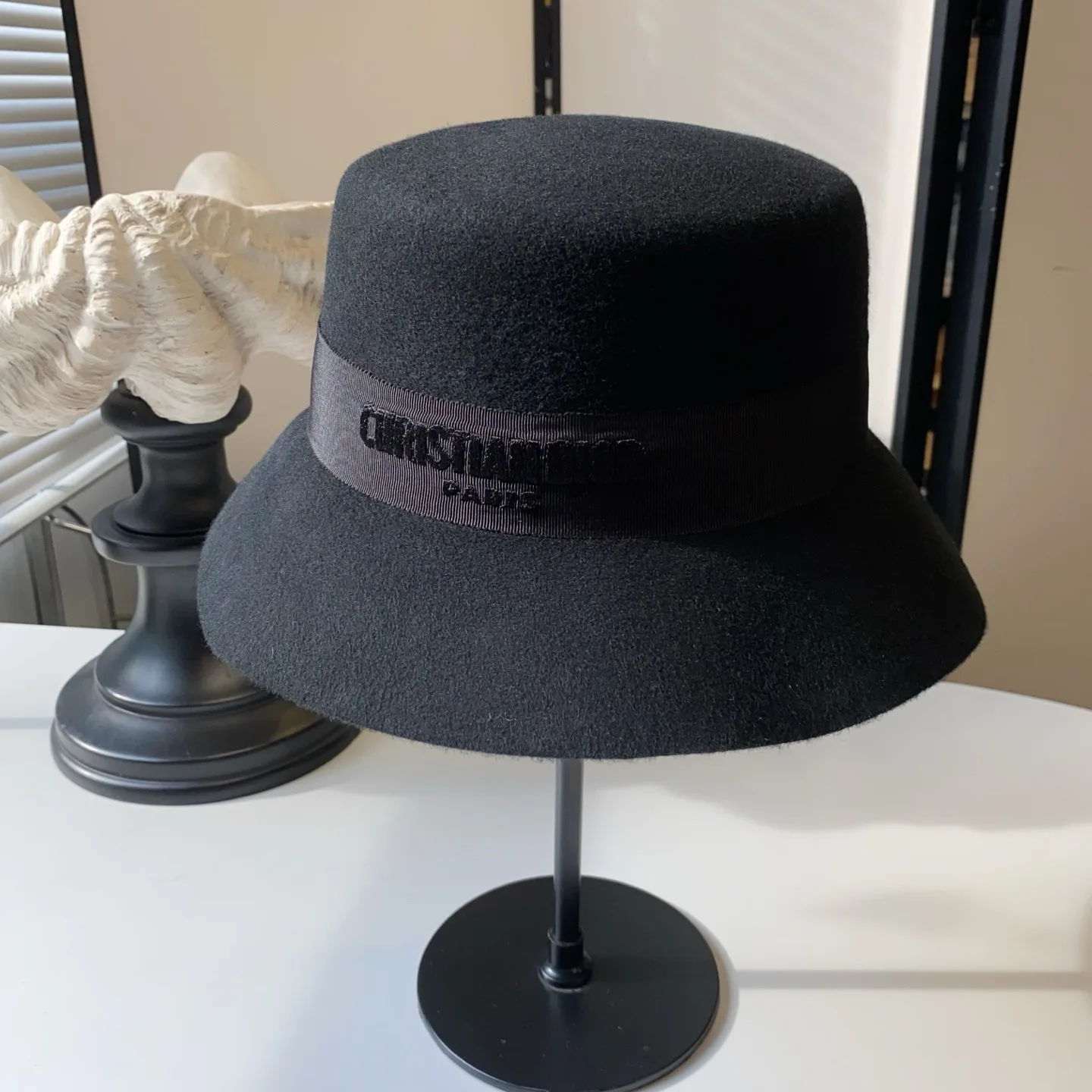 Головные Уборы Christian Dior 17973790