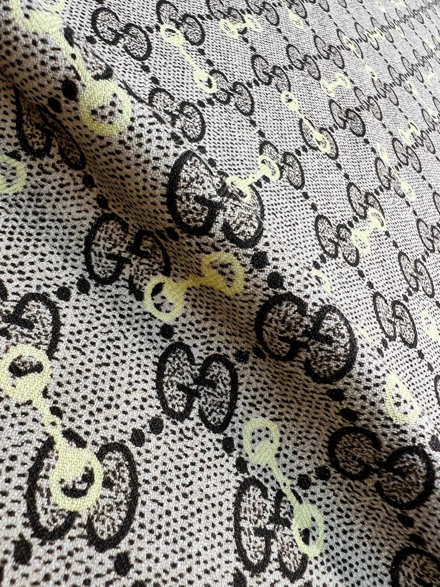 Шарфы Gucci 859974