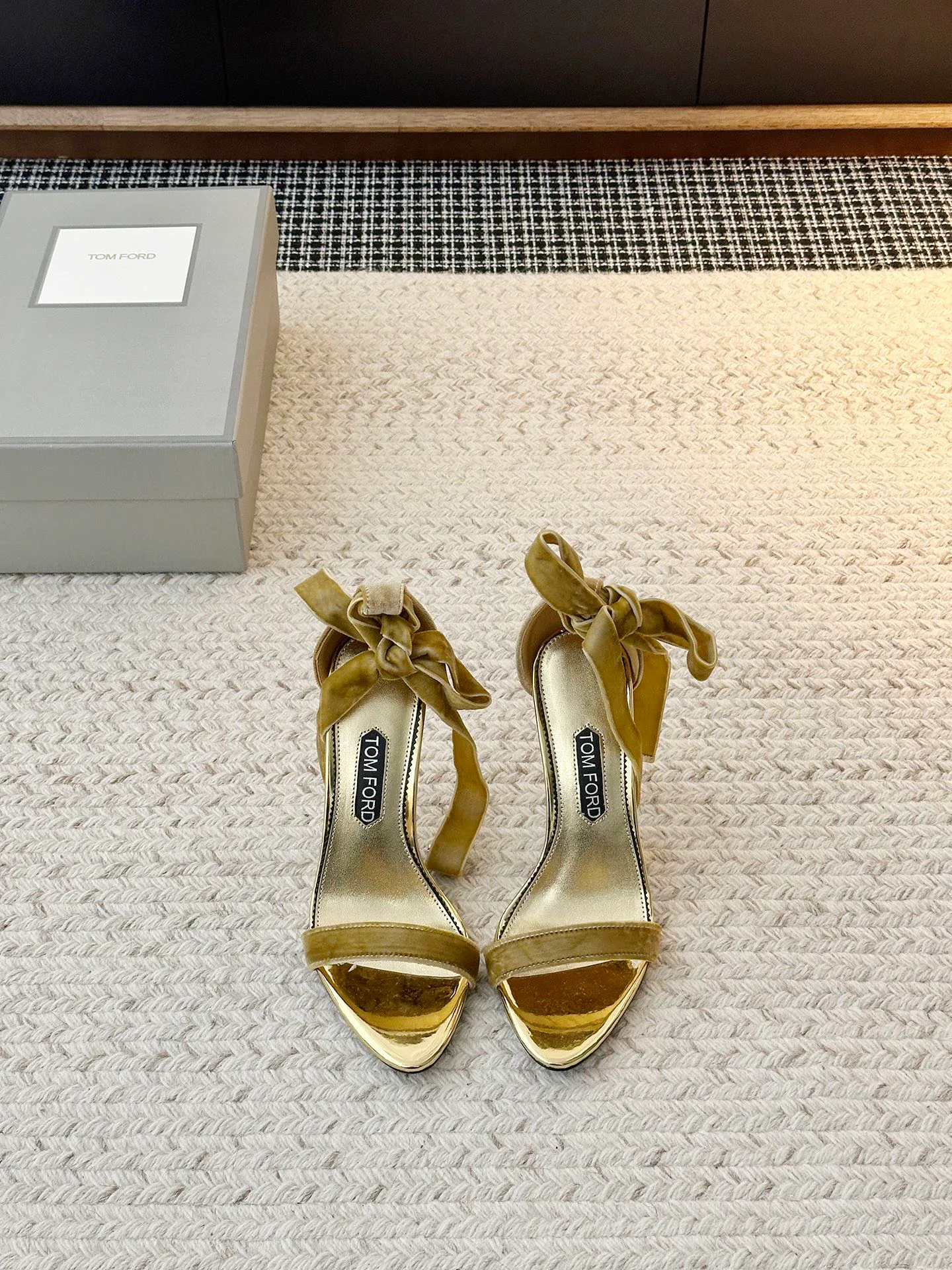 Босоножки Женские Tom Ford 11194379