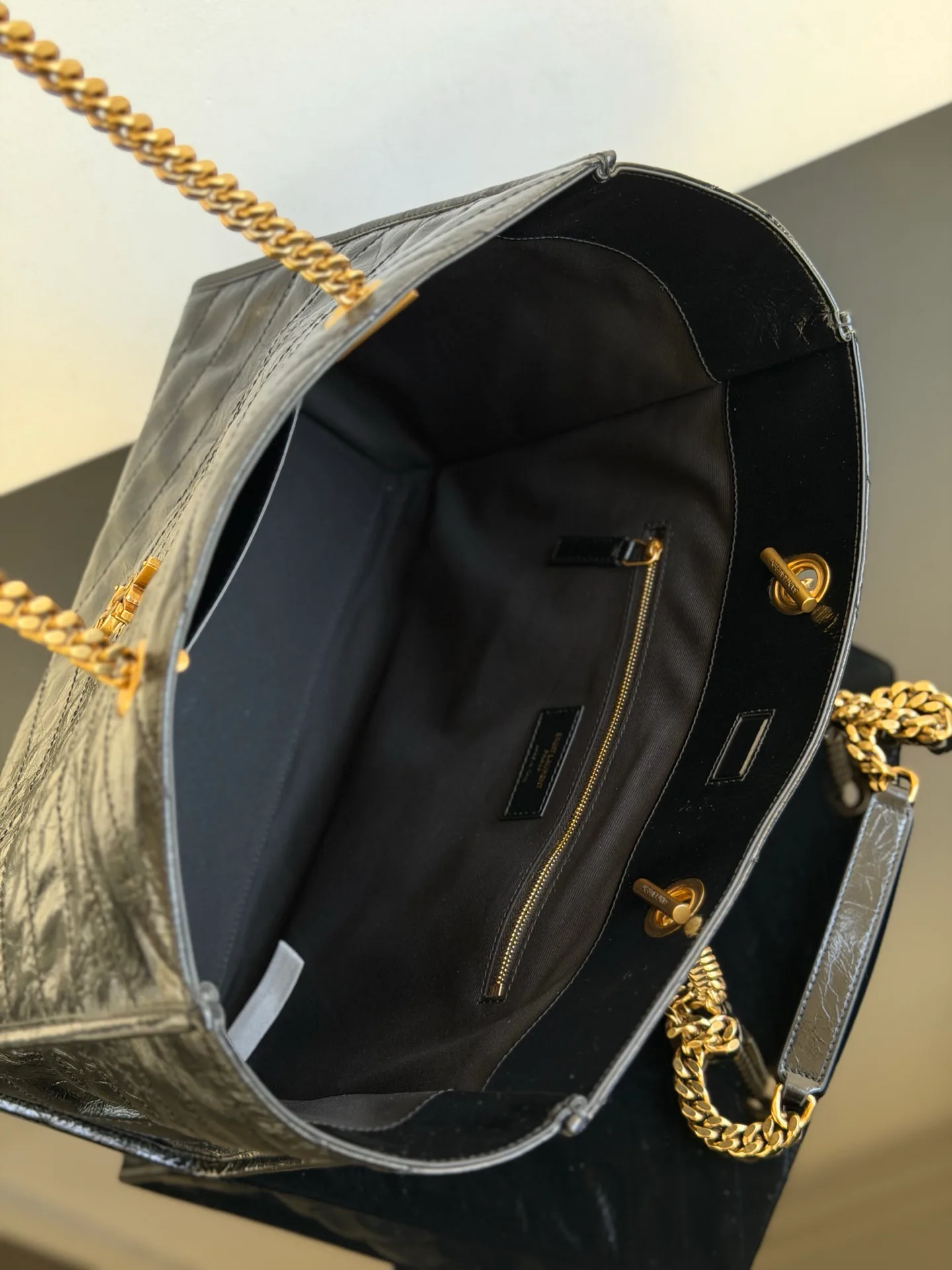 Классические Сумки Женские Saint Laurent 10691068