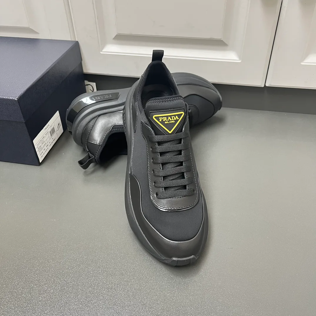 Кроссовки Мужские Prada 2575575