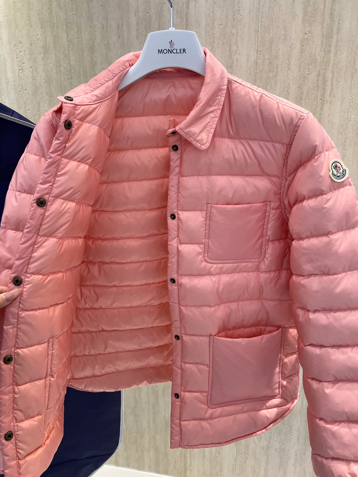 Куртки И Пуховики Мужские Moncler 18231328