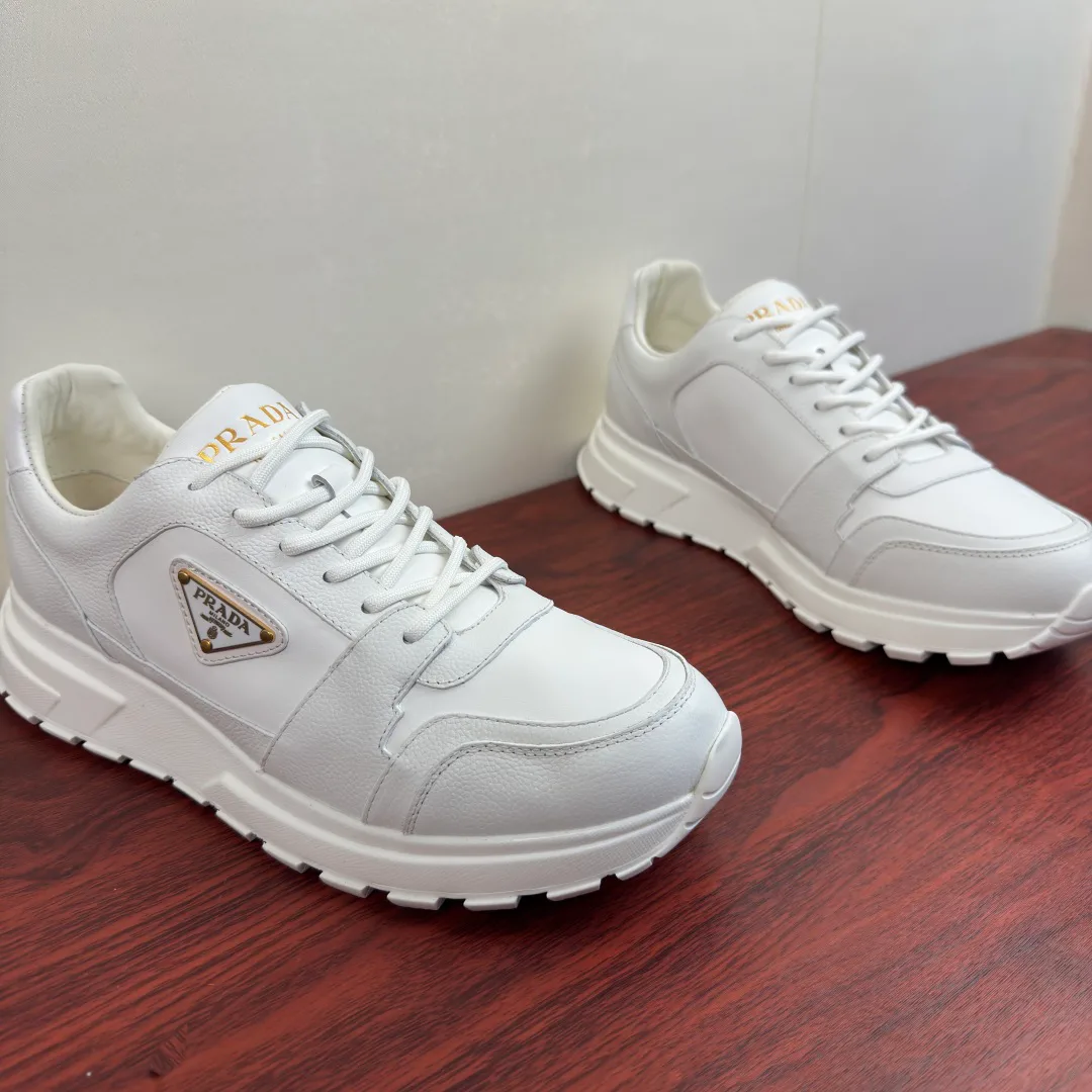 Кроссовки Мужские Prada 18230790
