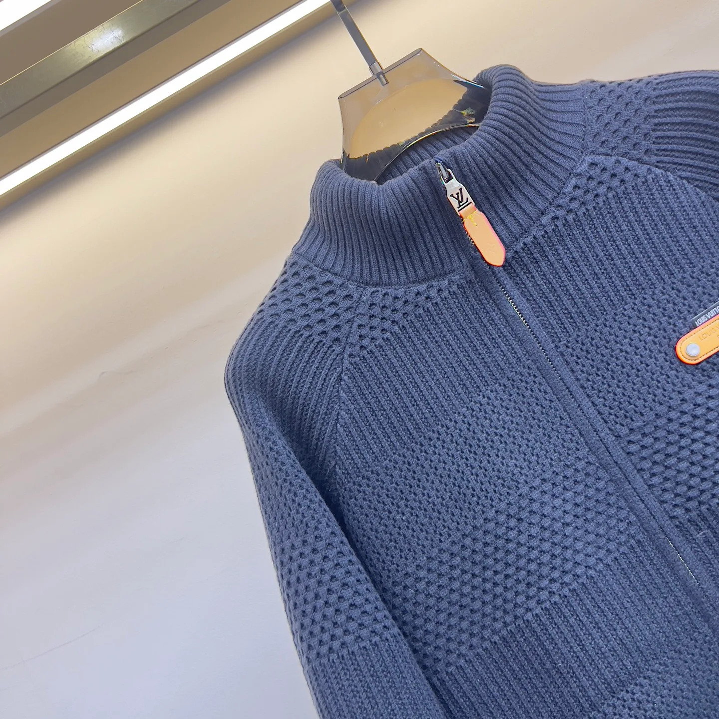 Куртки И Пуховики Женские Louis Vuitton 844045