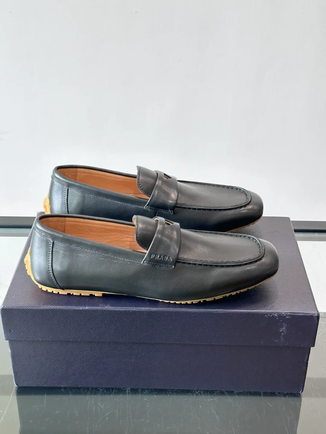 Лоферы И Туфли Мужские Prada 17447557