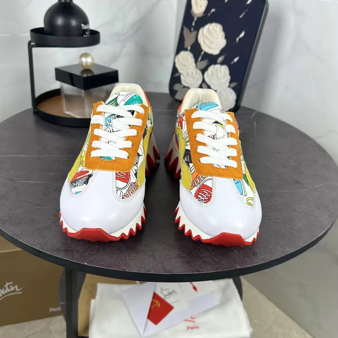 Кроссовки Женские Christian Louboutin 11072109