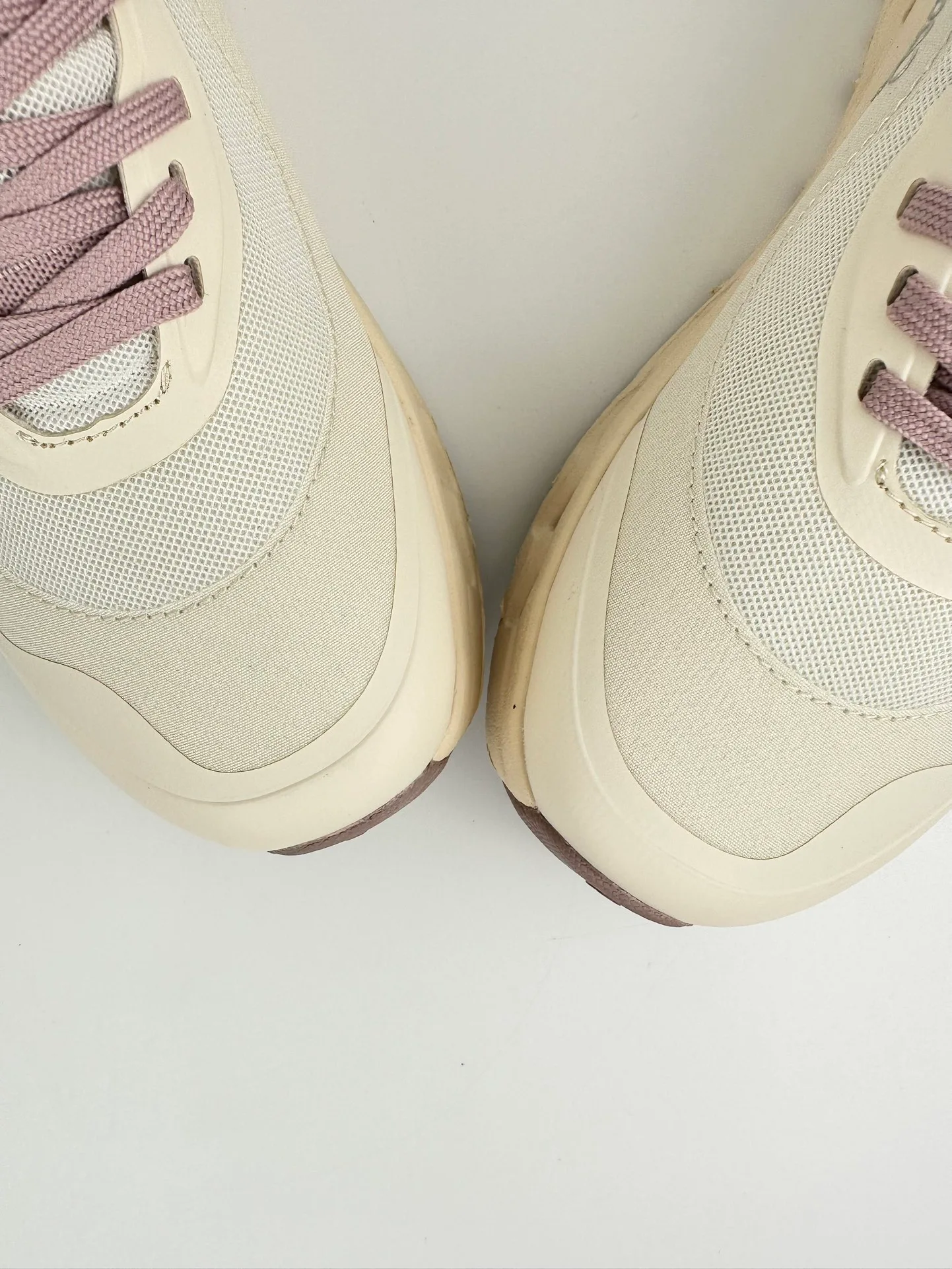 Кроссовки Женские Loewe 24831