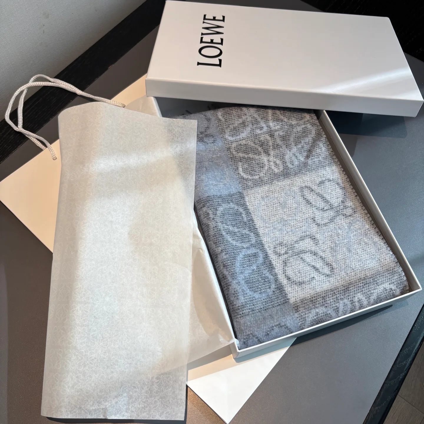 Шарфы Loewe 18507274