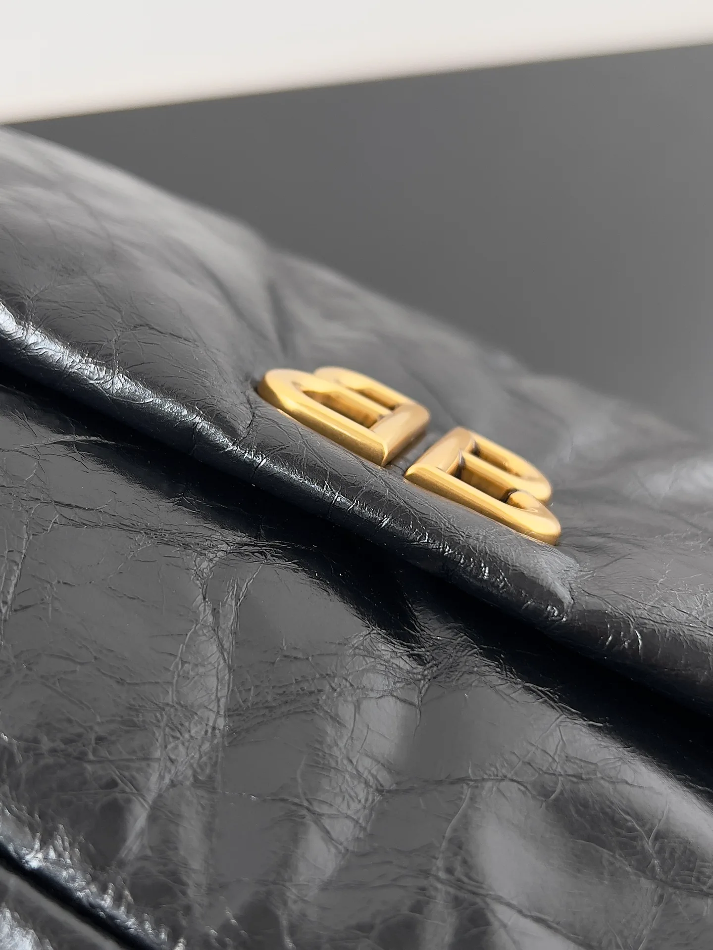 Сумки На Ремне Женские Balenciaga 217839
