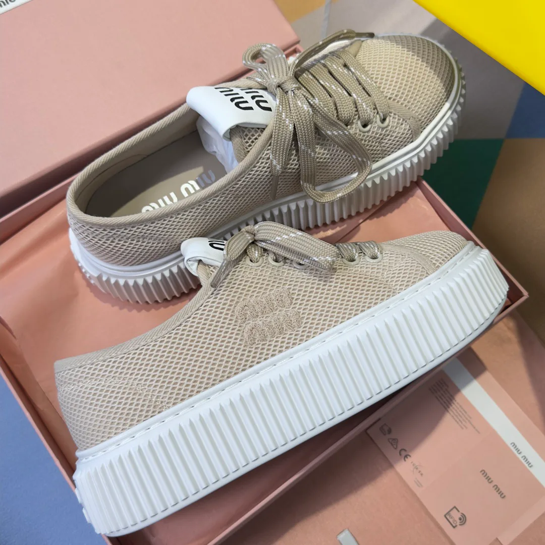 Кроссовки Женские Miu Miu 12641185