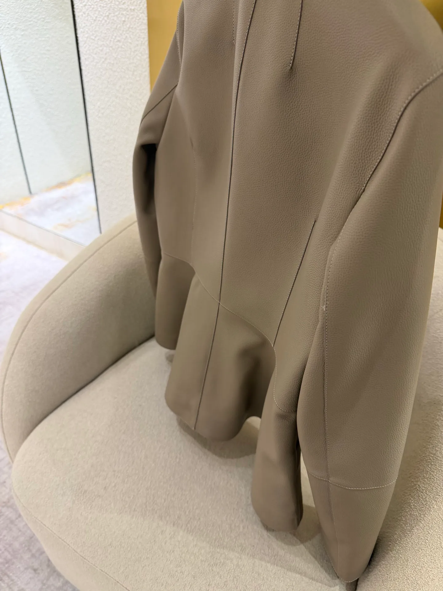 Кожаные Куртки И Дублёнки Женские Hermes 17959242