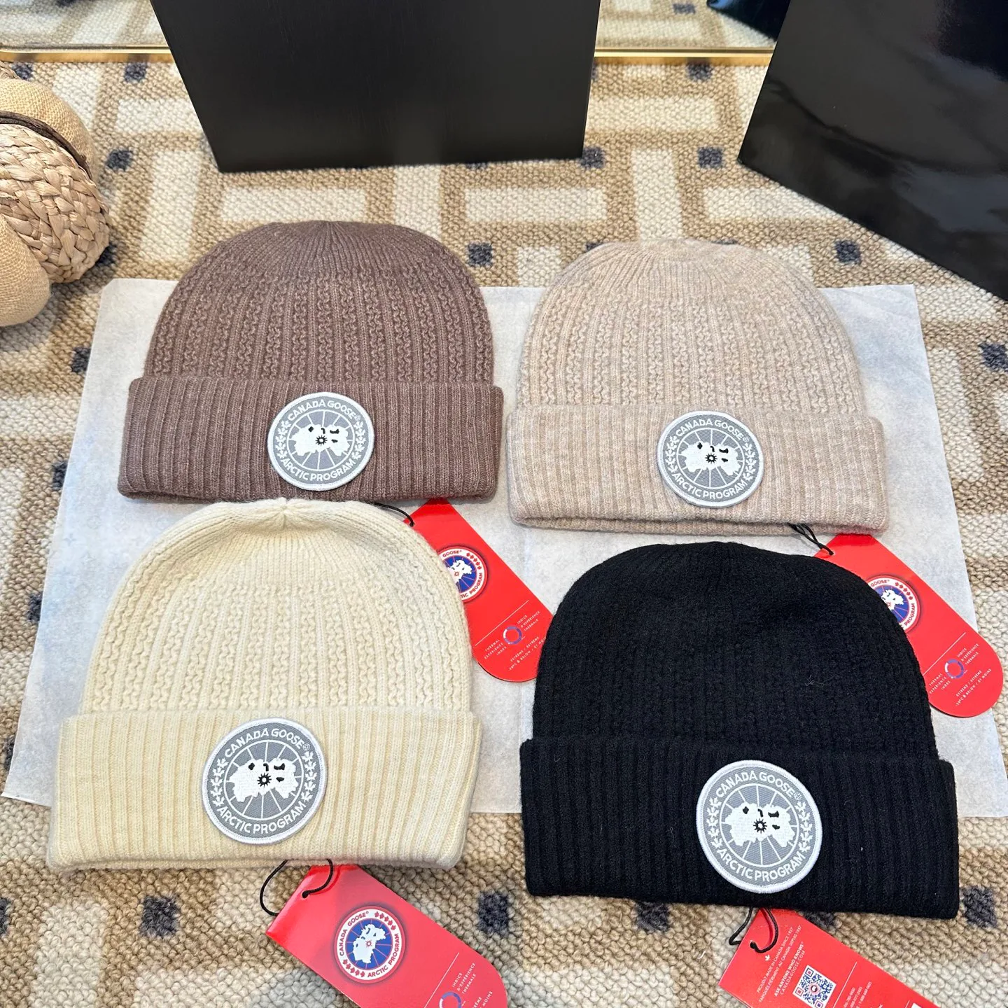 Головные Уборы Canada Goose 752571