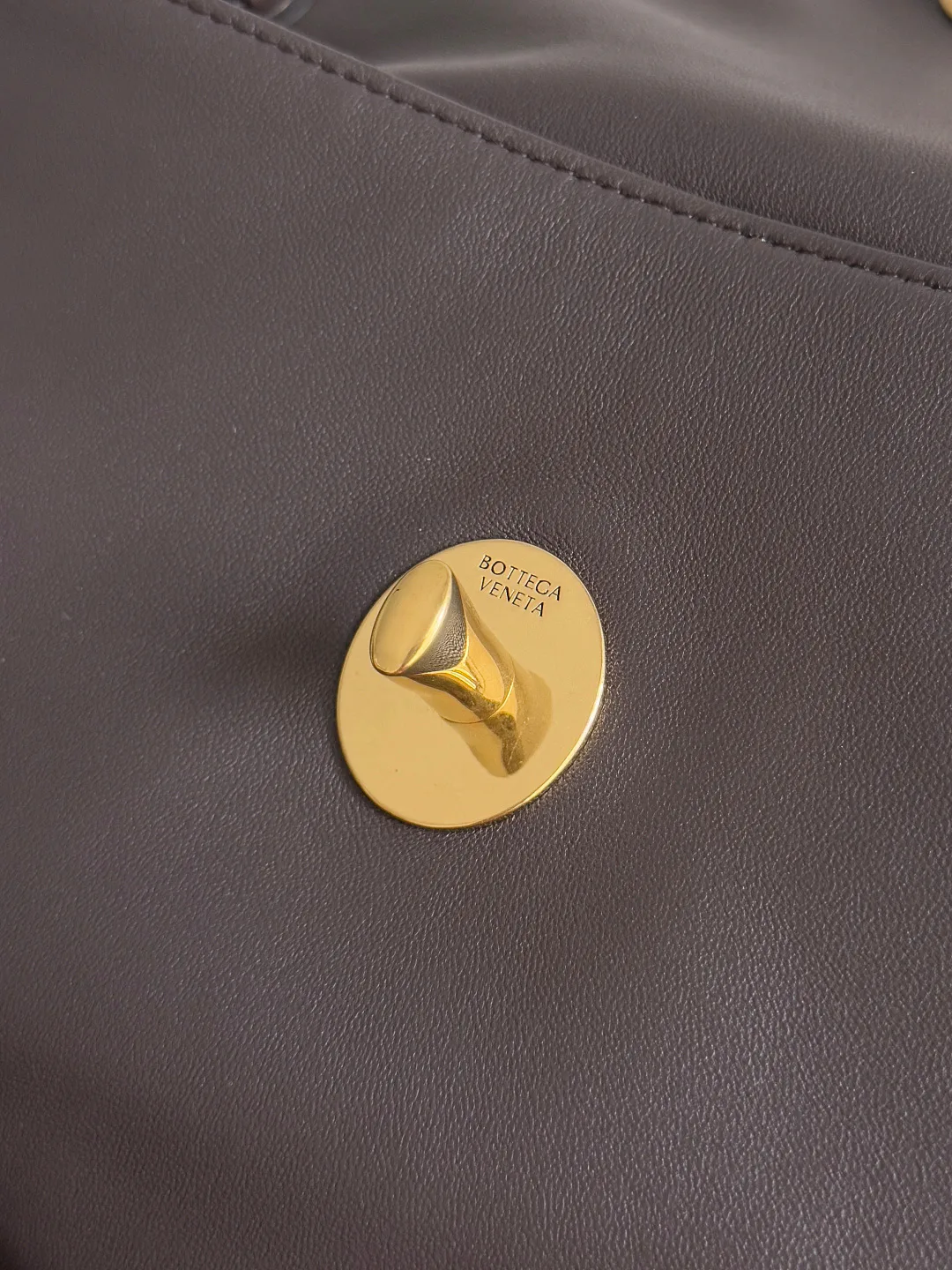 Классические Сумки Женские Bottega Veneta 17533423
