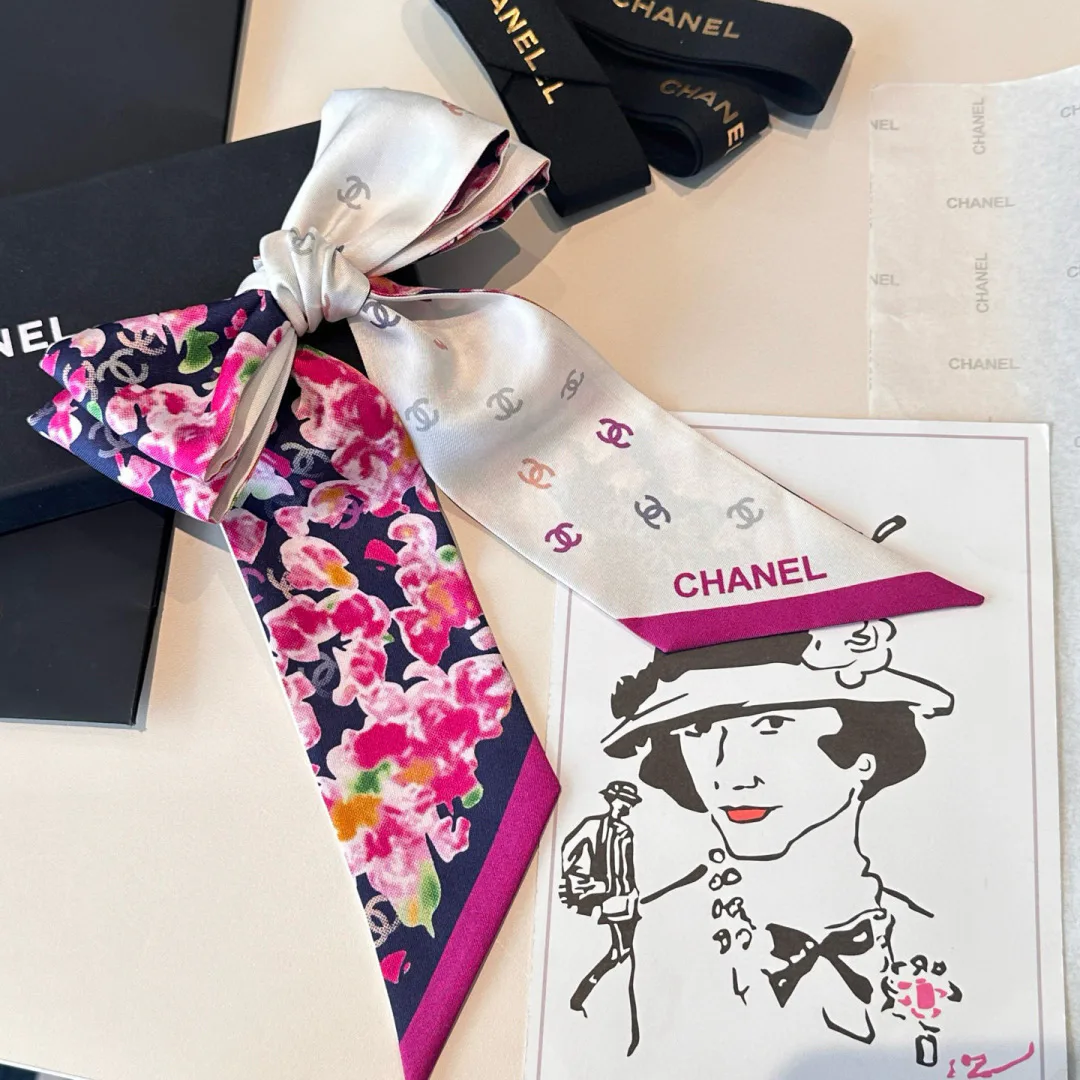 Платки Chanel 10416082