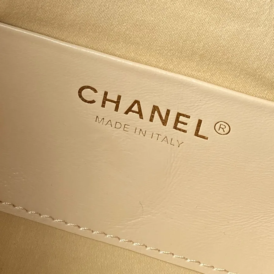 Классические Сумки Женские Chanel 17615418