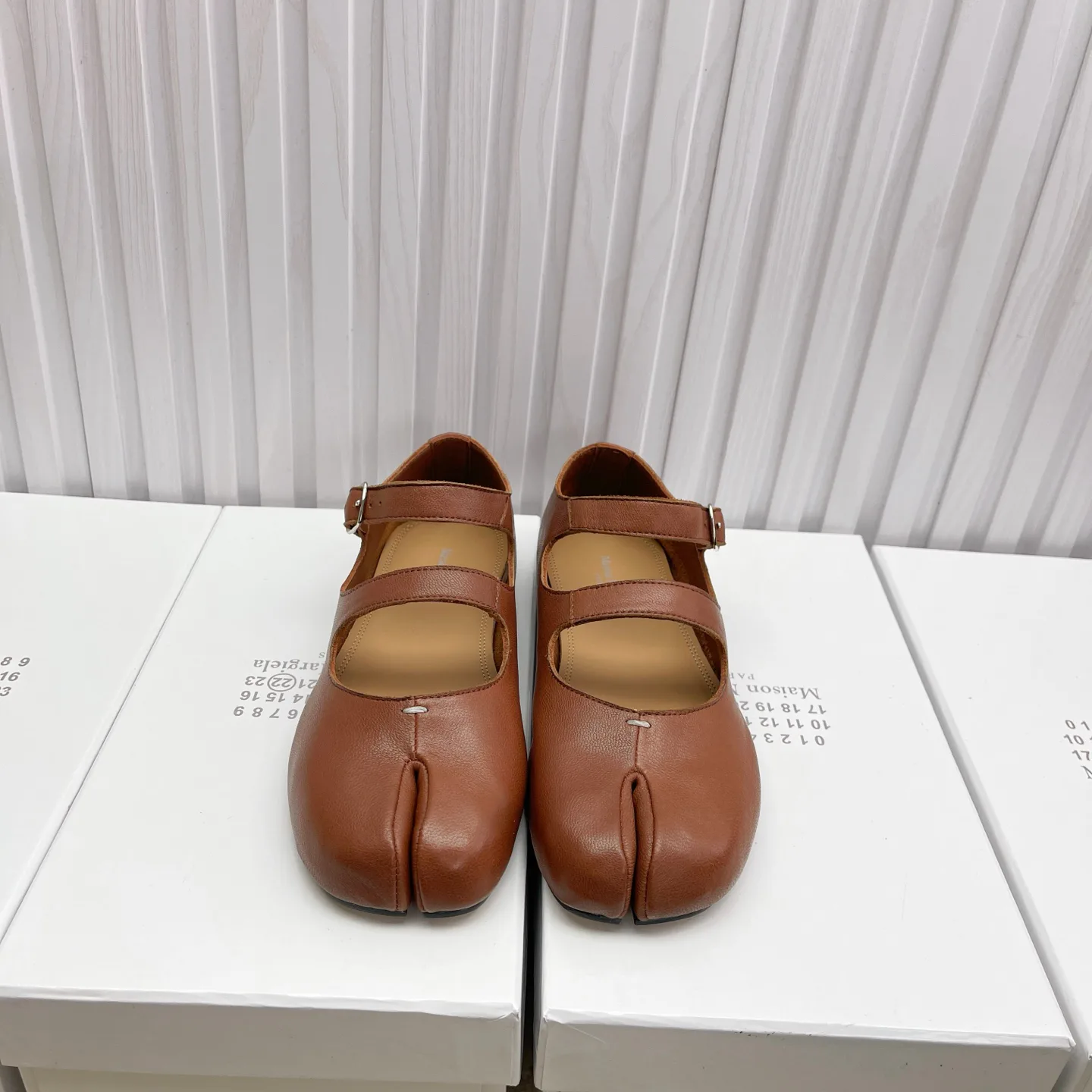 Туфли Женские Maison Margiela 18104104