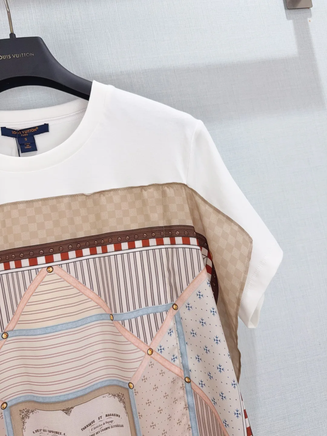 Футболки Женские Louis Vuitton 13448943