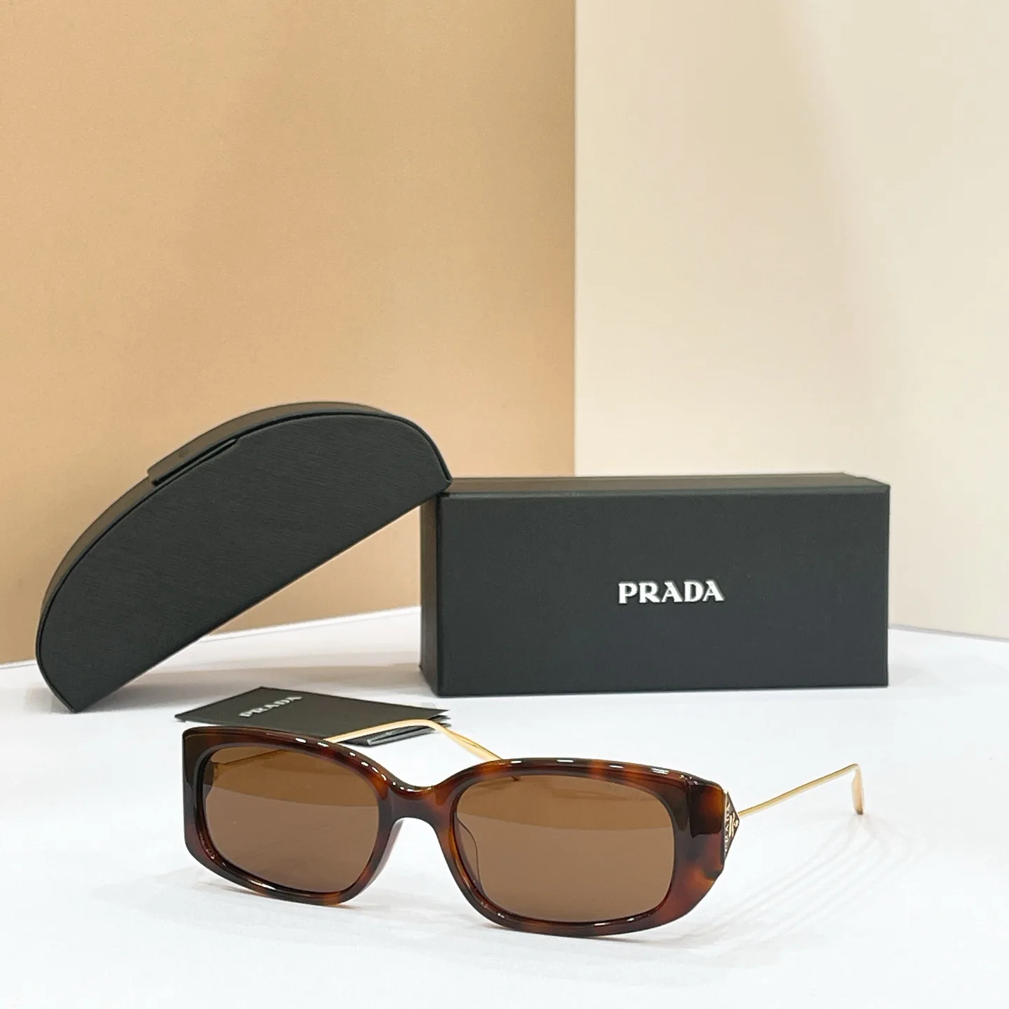 Очки Prada 17428198