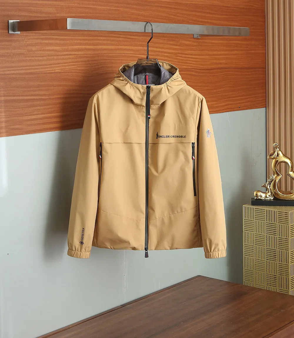 Куртки И Пуховики Мужские Moncler 17162493