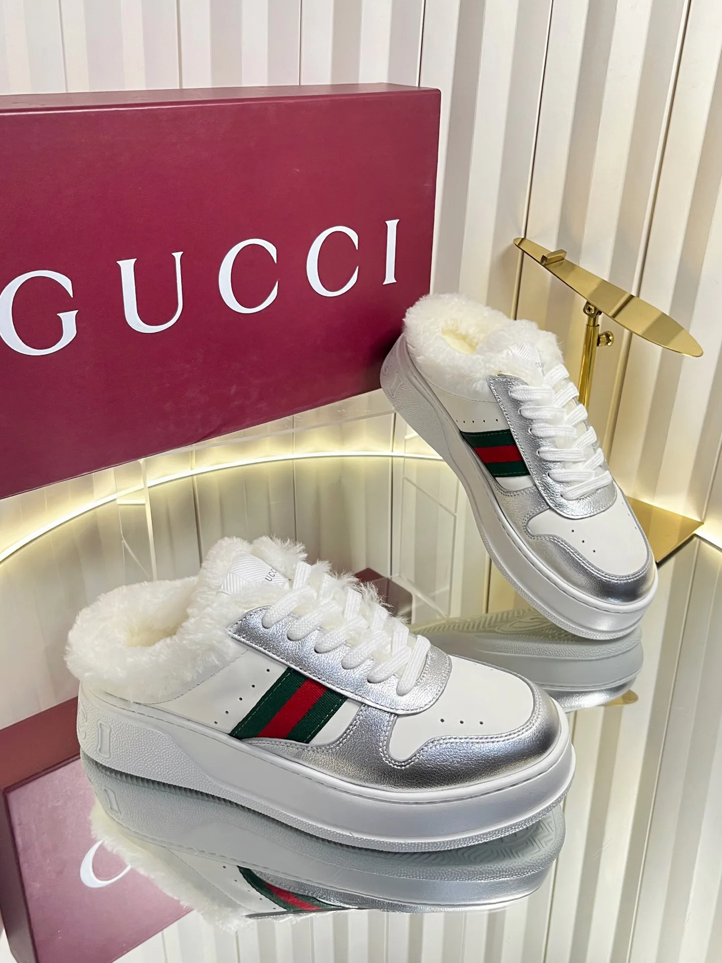Кеды Женские Gucci 415630