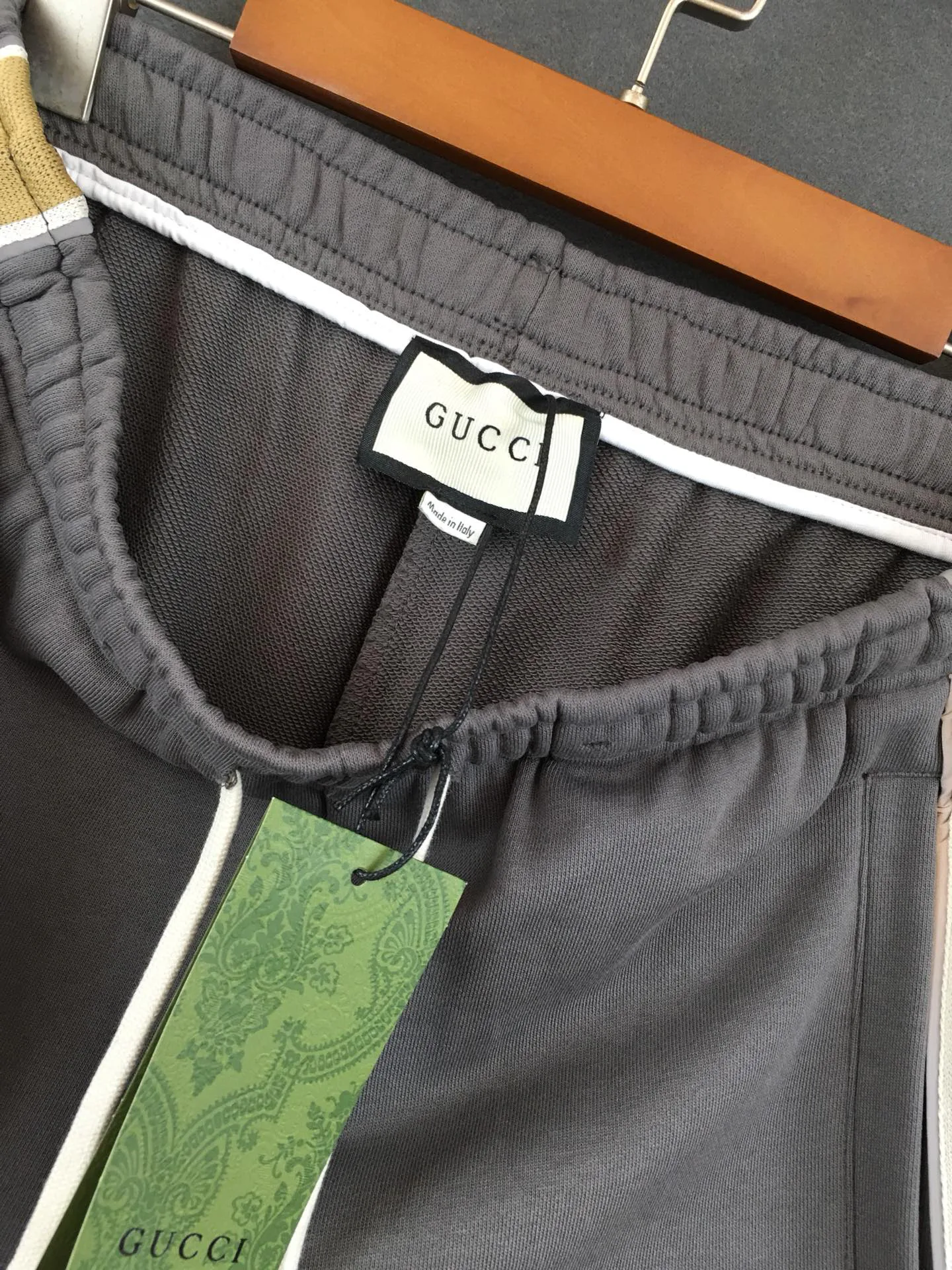 Шорты Женские Gucci 17961265