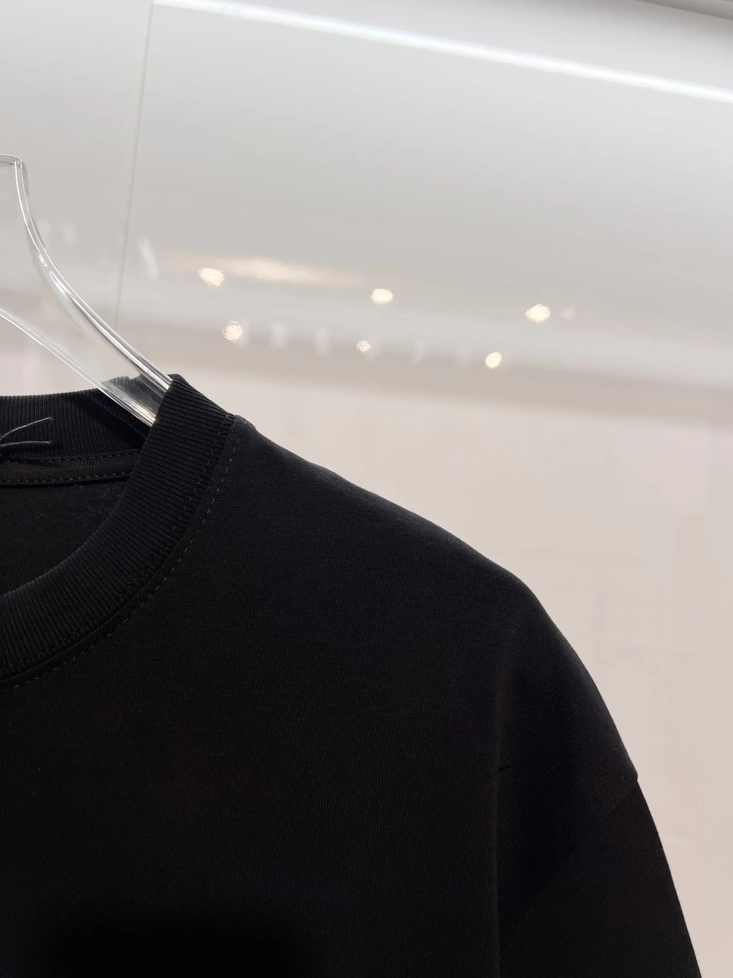 Футболки Женские Balenciaga 1236866
